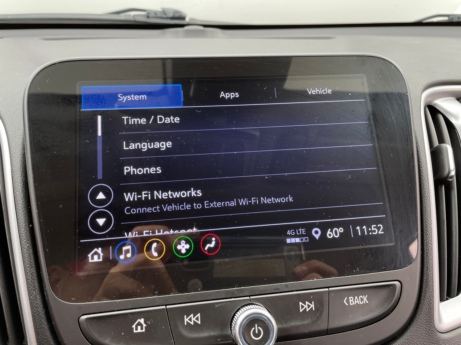 Thumbnail: 2023 Chevrolet Malibu - 4