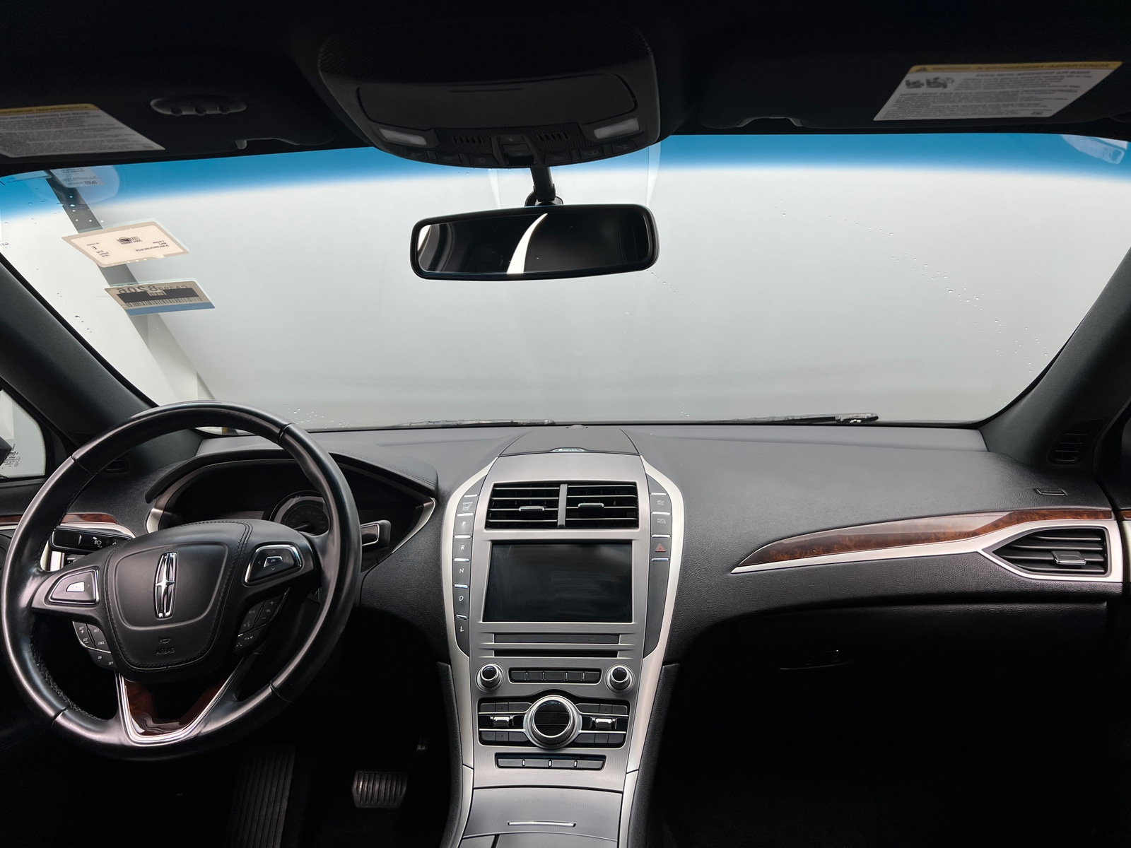 Thumbnail: 2018 Lincoln MKZ - 2