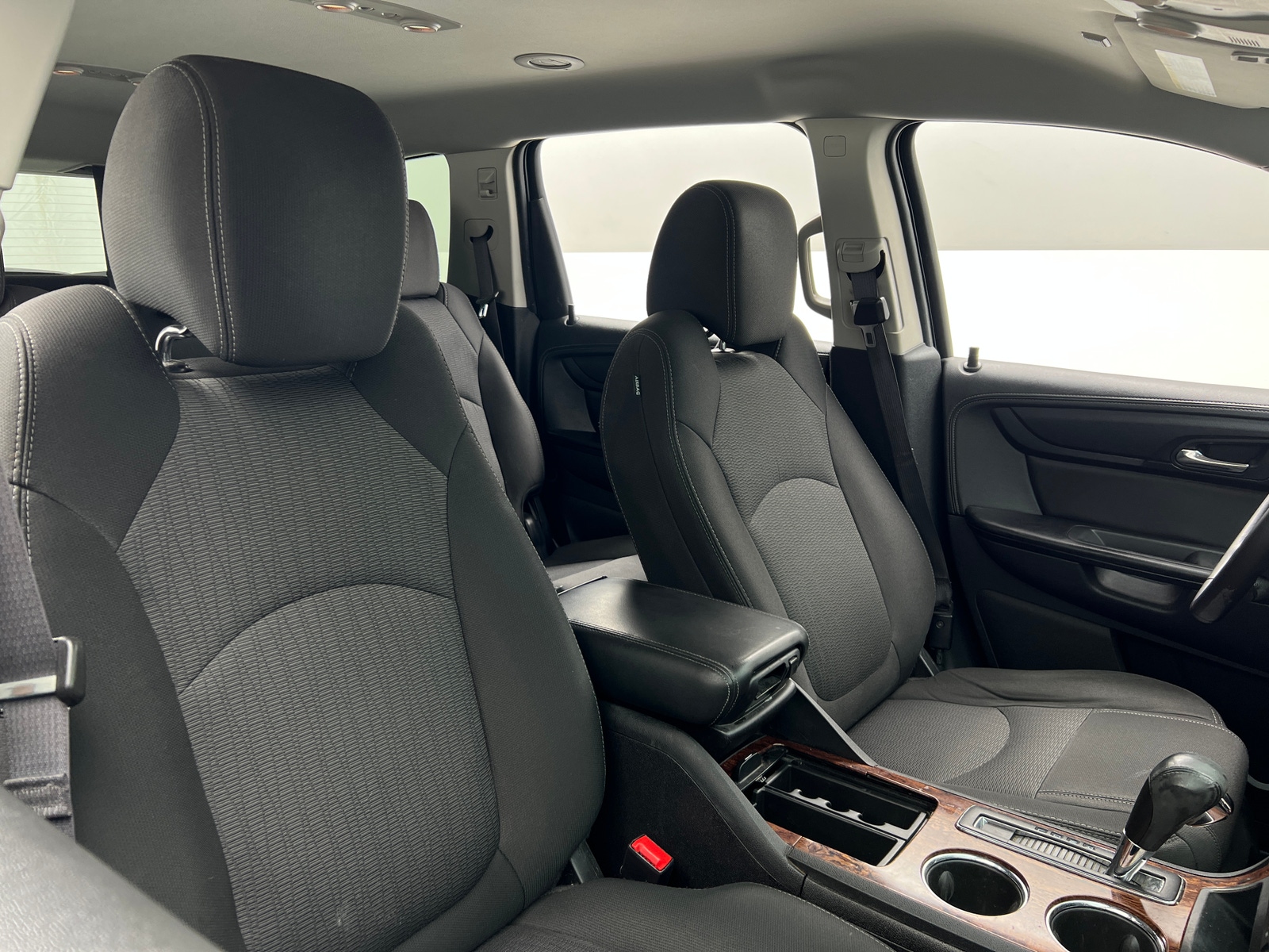 Thumbnail: 2014 Chevrolet Traverse - 2