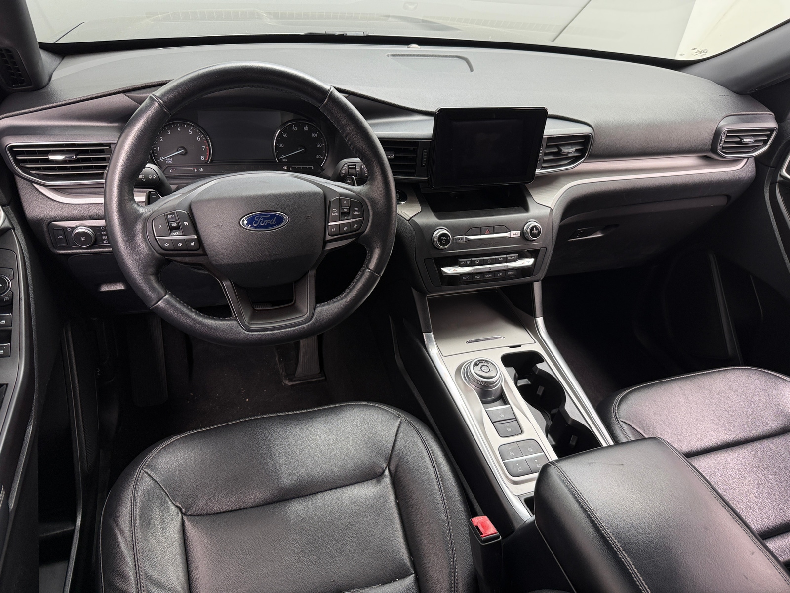 Thumbnail: 2020 Ford Explorer - 3