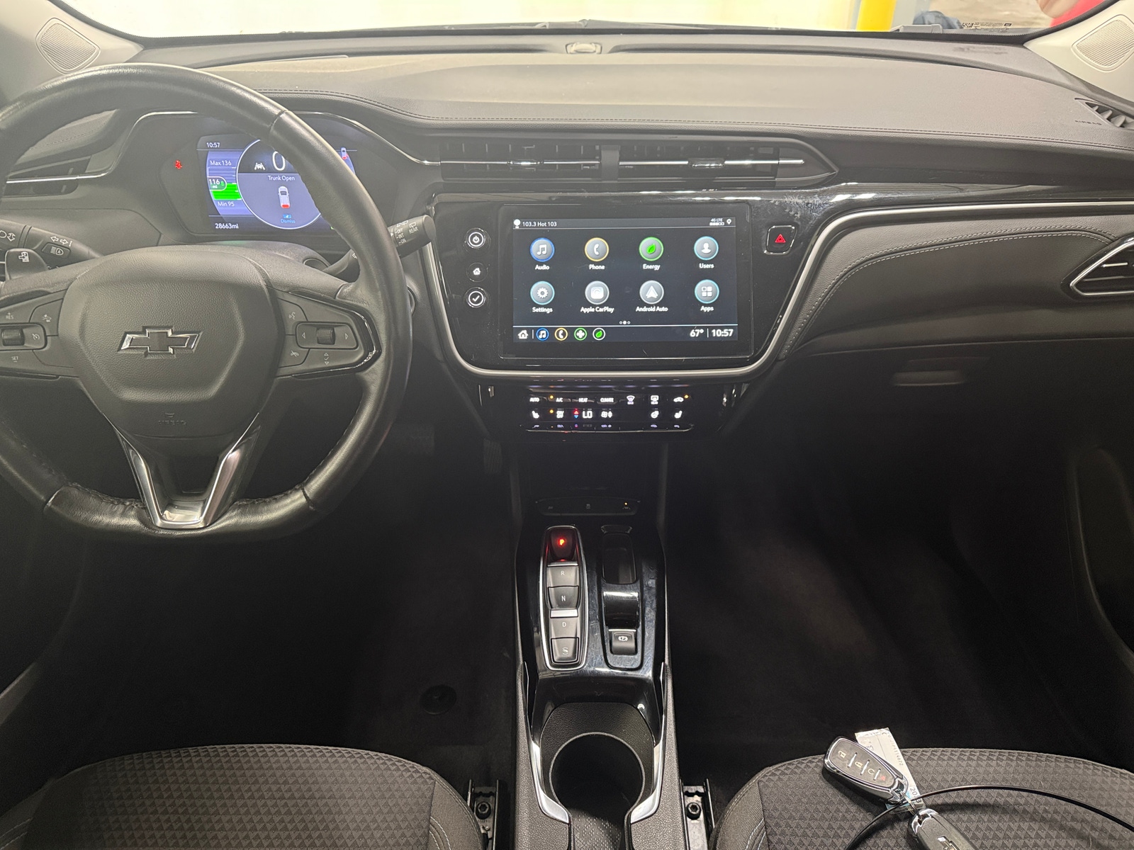 Thumbnail: 2023 Chevrolet Bolt EUV - 3
