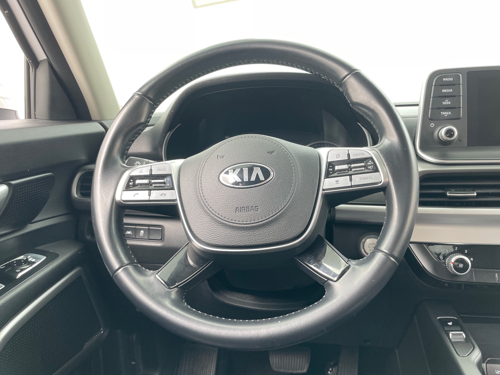 Thumbnail: 2021 Kia Telluride - 5