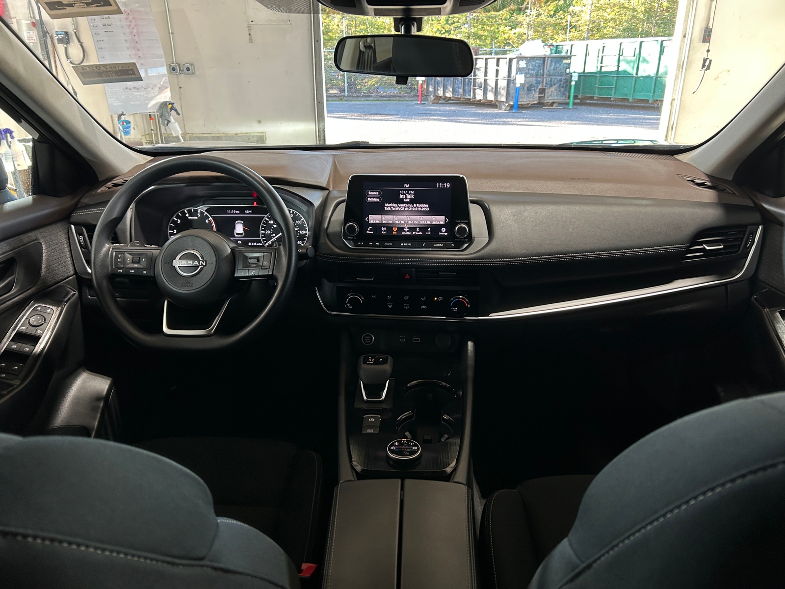 Thumbnail: 2023 Nissan Rogue - 3