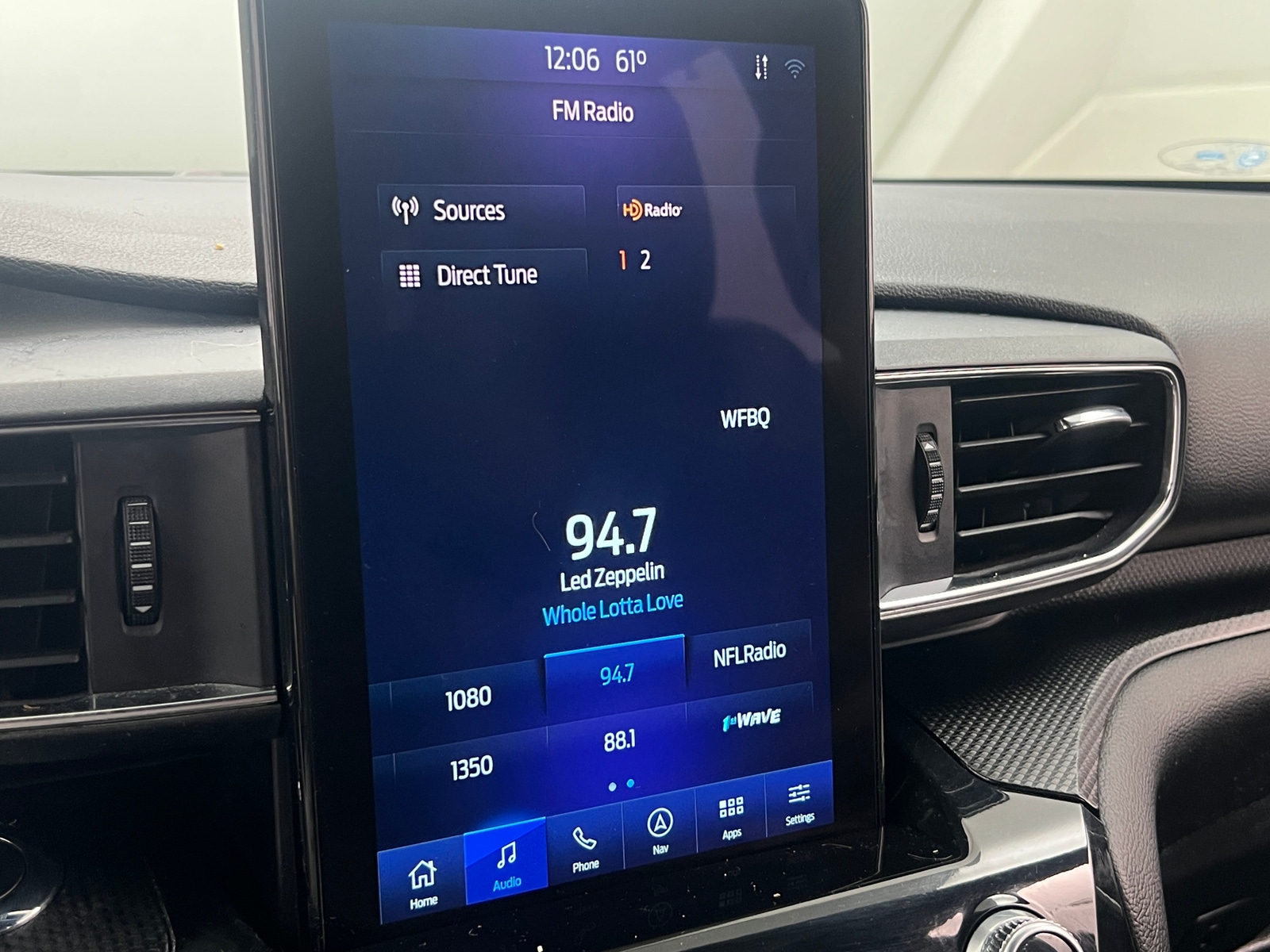 Thumbnail: 2021 Ford Explorer - 3