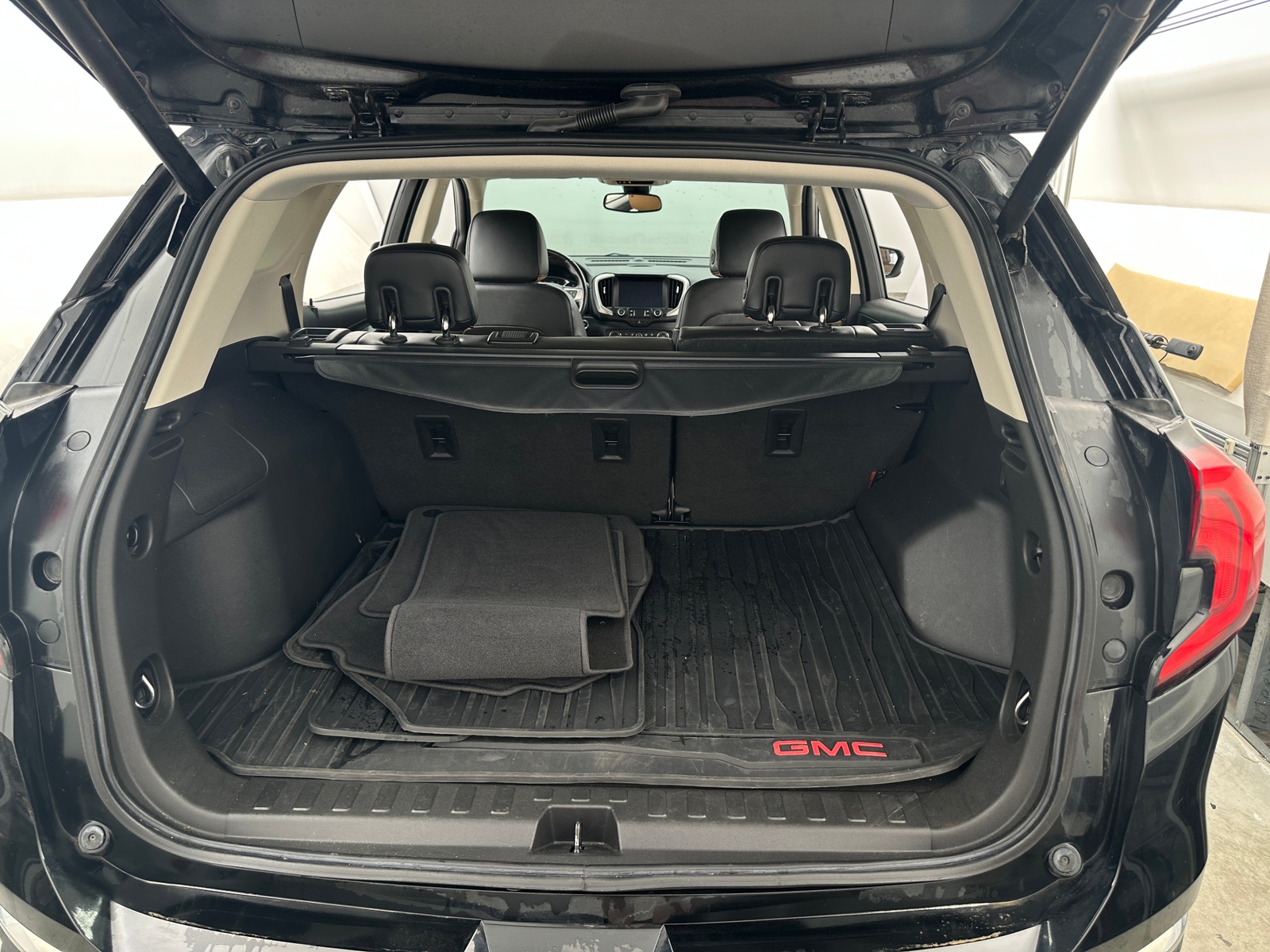 Thumbnail: 2020 GMC Terrain - 6