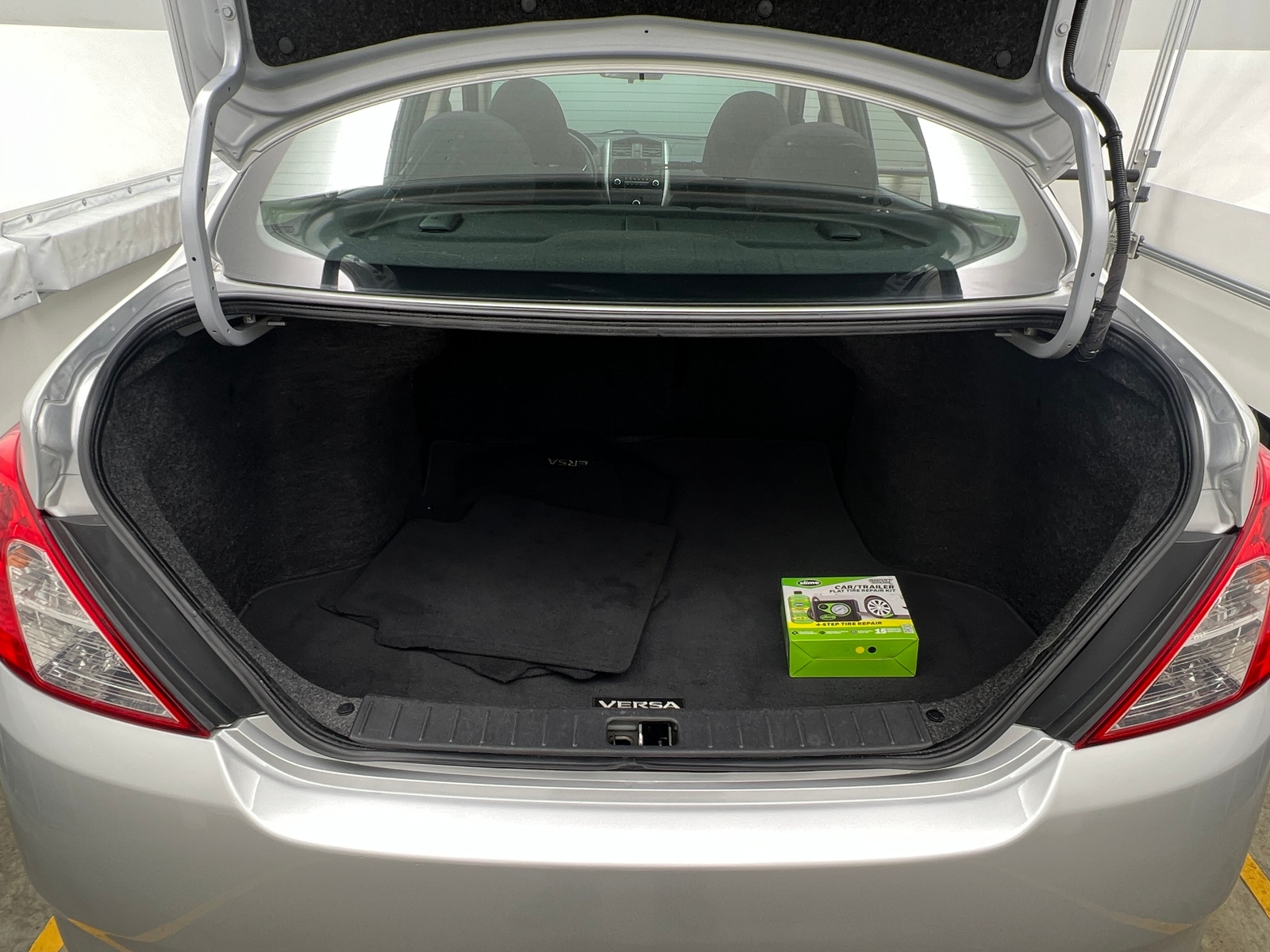 Thumbnail: 2018 Nissan Versa - 7