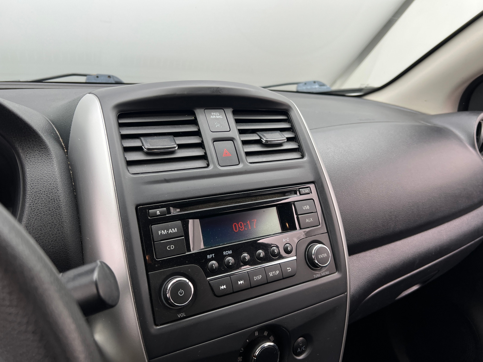 Thumbnail: 2018 Nissan Versa - 4