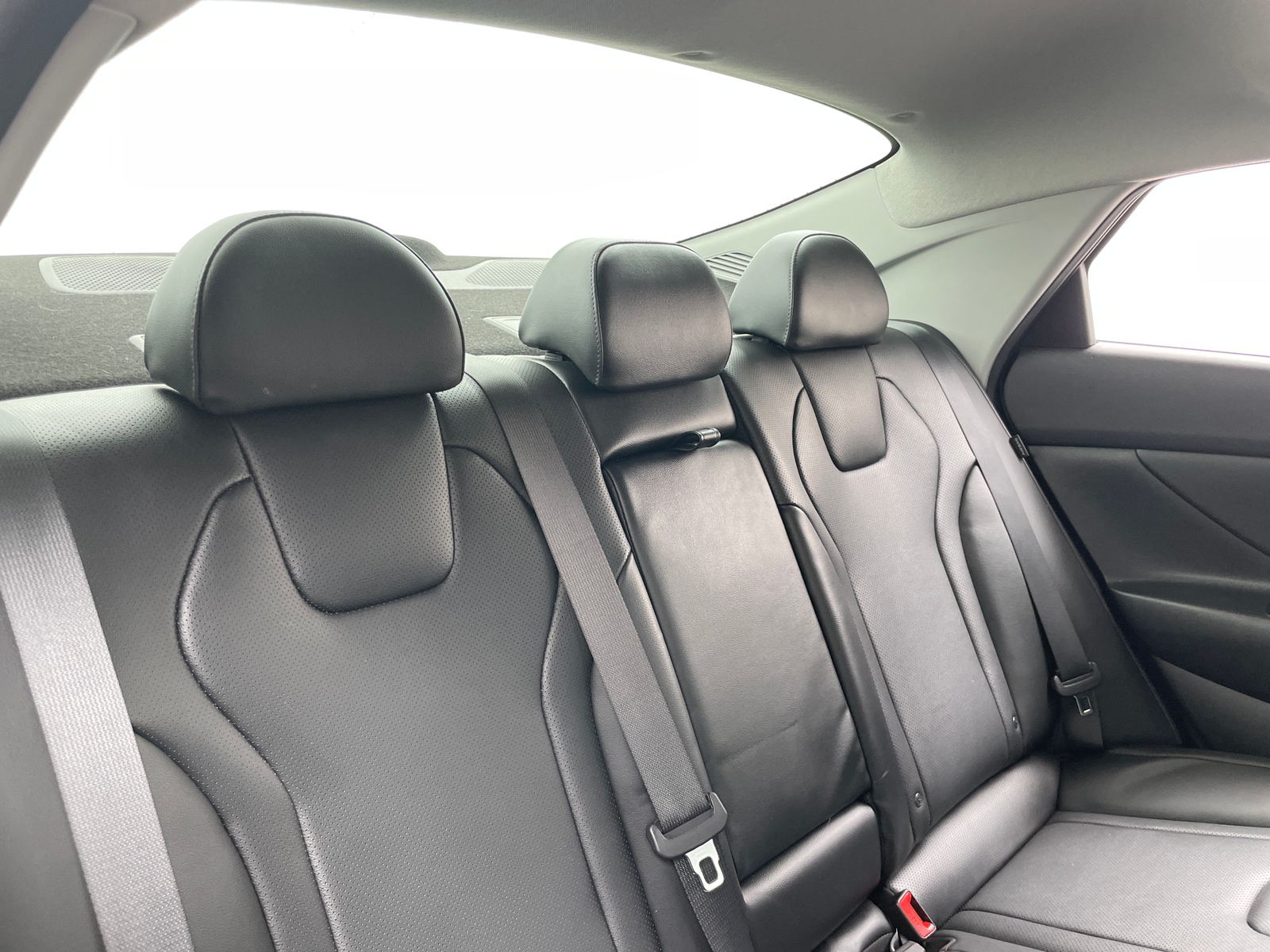 Thumbnail: 2024 Hyundai Elantra - 5