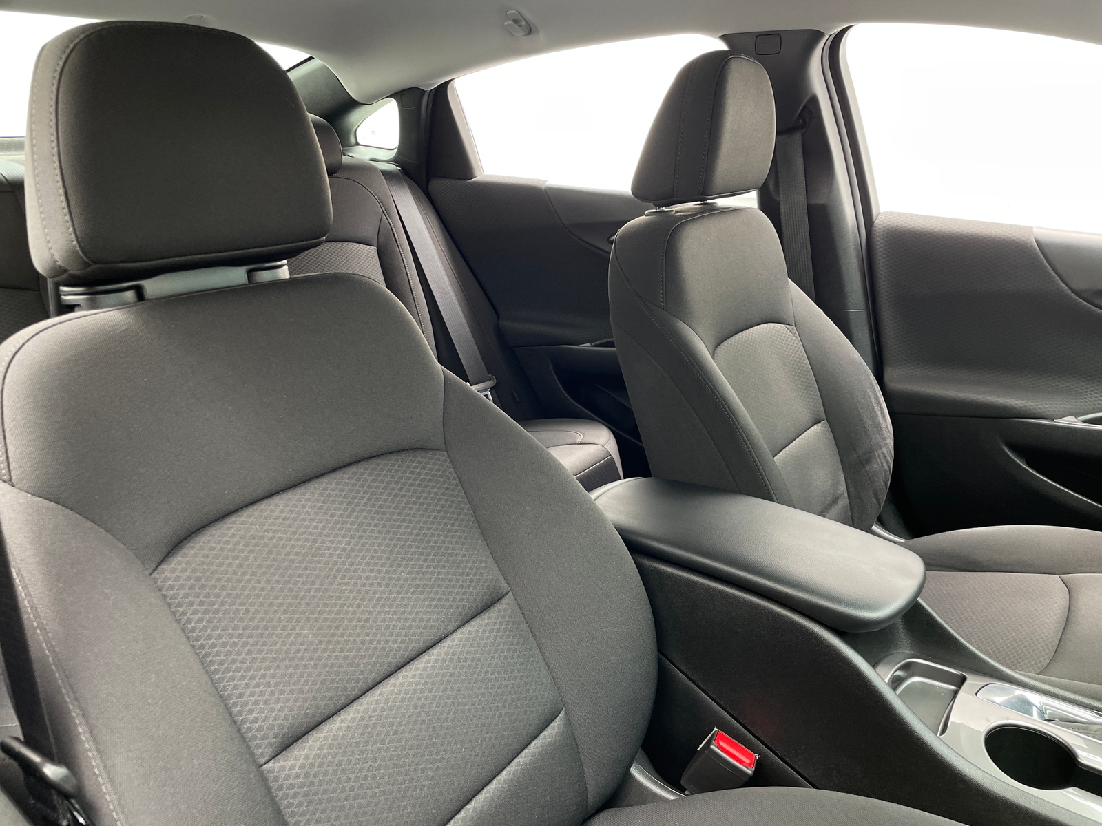 Thumbnail: 2019 Chevrolet Malibu - 2