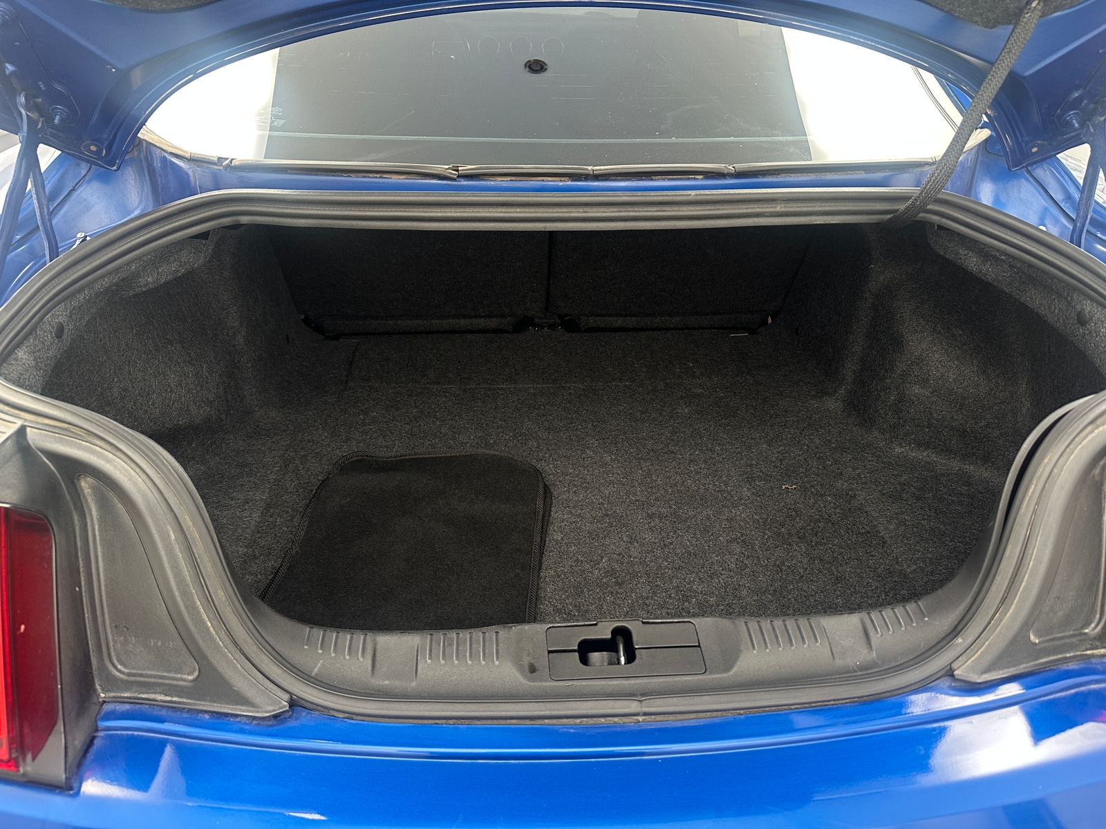 Thumbnail: 2017 Ford Mustang - 5