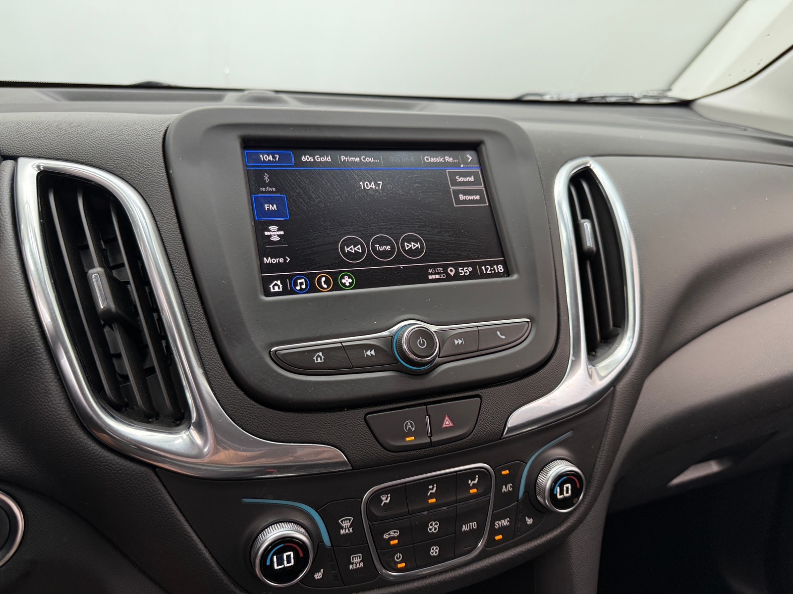 Thumbnail: 2023 Chevrolet Equinox - 4
