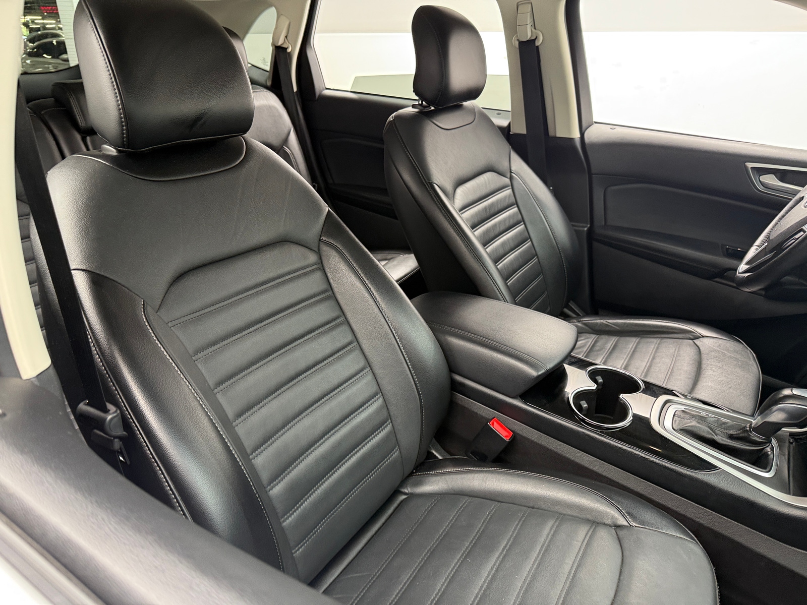 Thumbnail: 2018 Ford Edge - 2