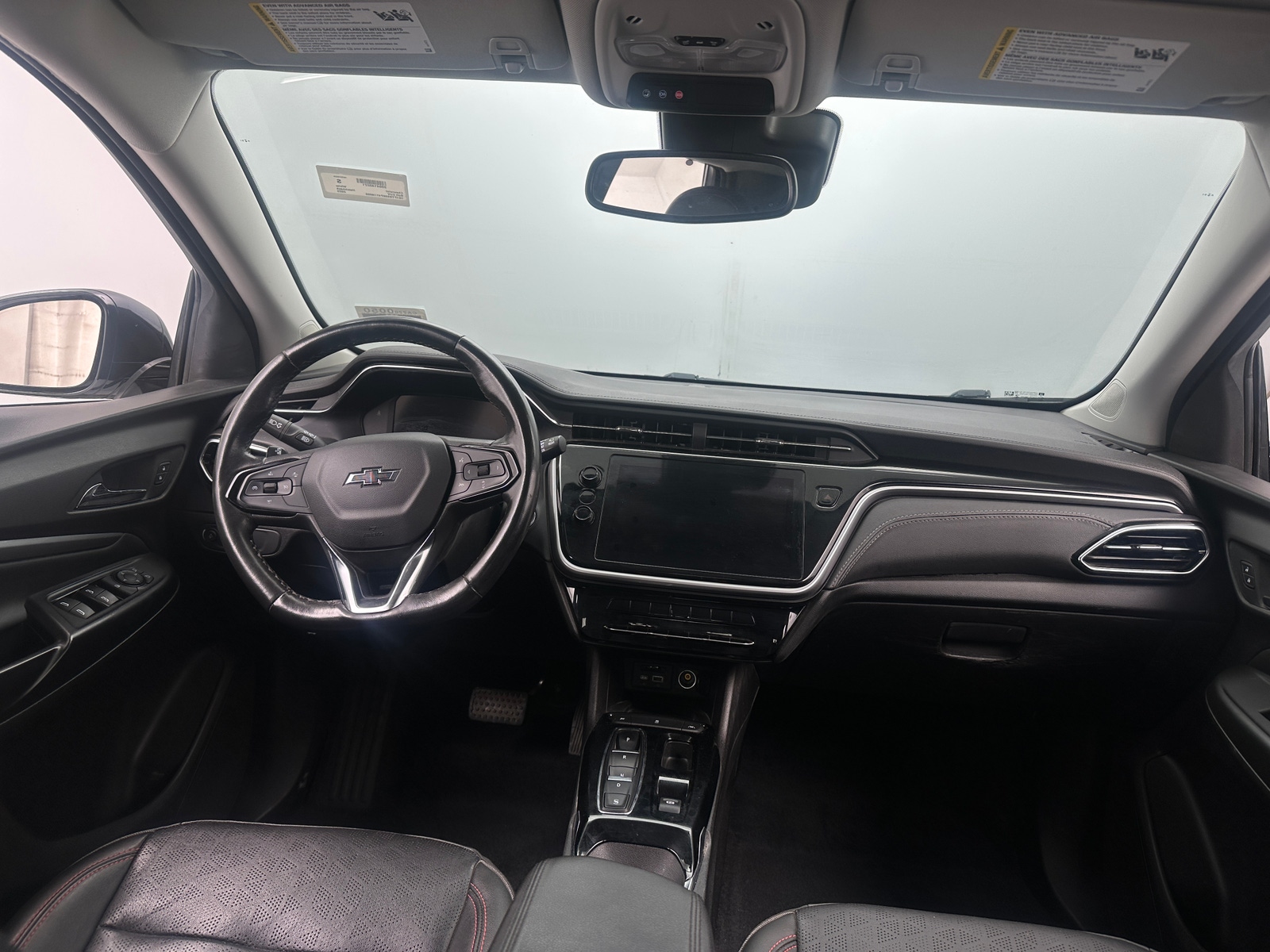 Thumbnail: 2023 Chevrolet Bolt EUV - 3