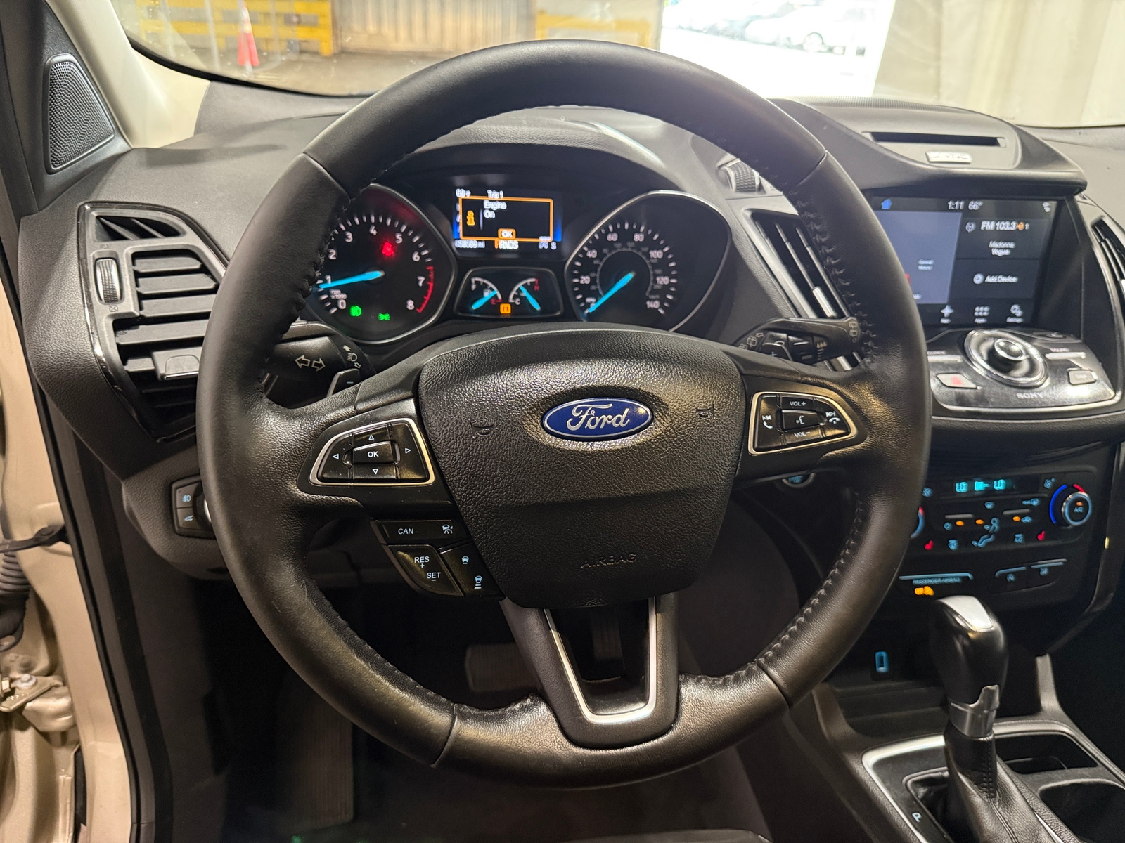 Thumbnail: 2017 Ford Escape - 4