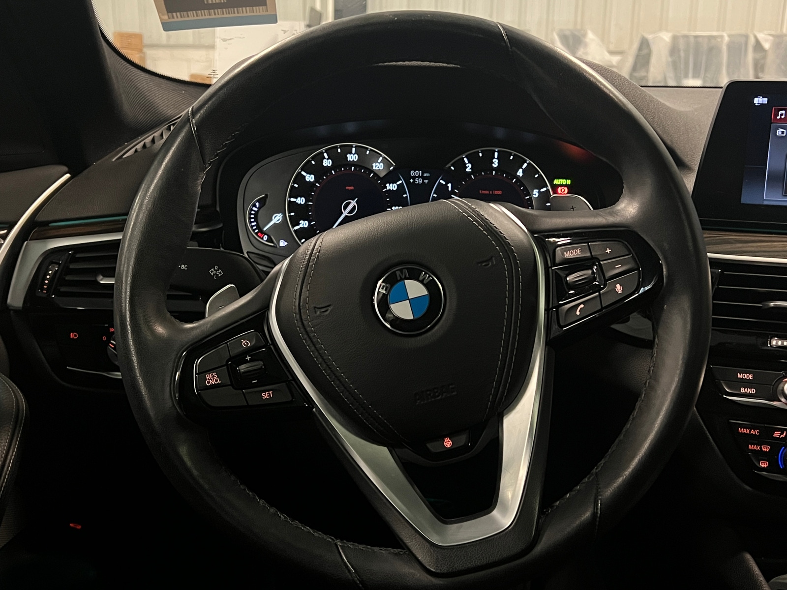 Thumbnail: 2017 BMW 5 Series - 4