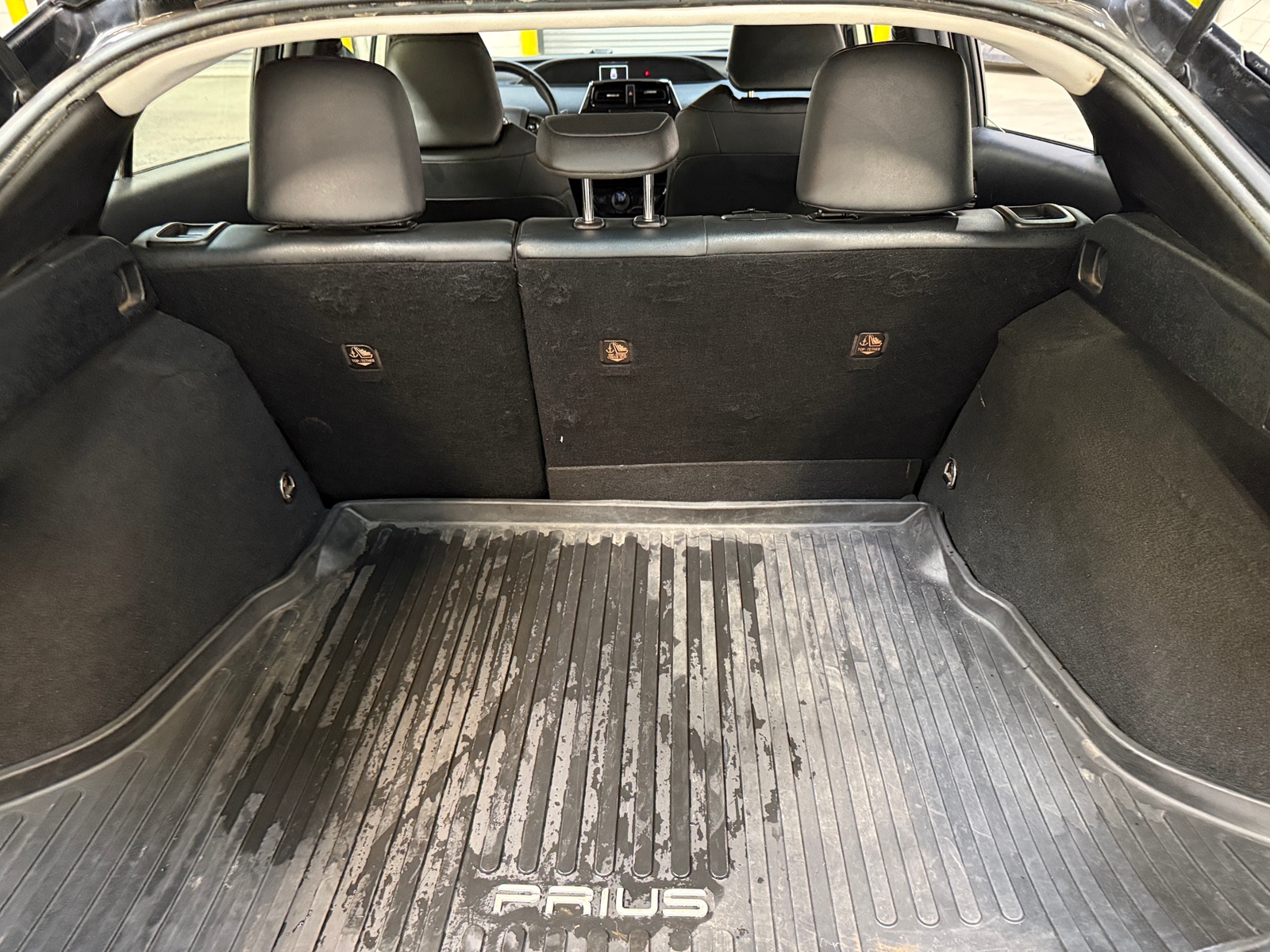Thumbnail: 2019 Toyota Prius - 6