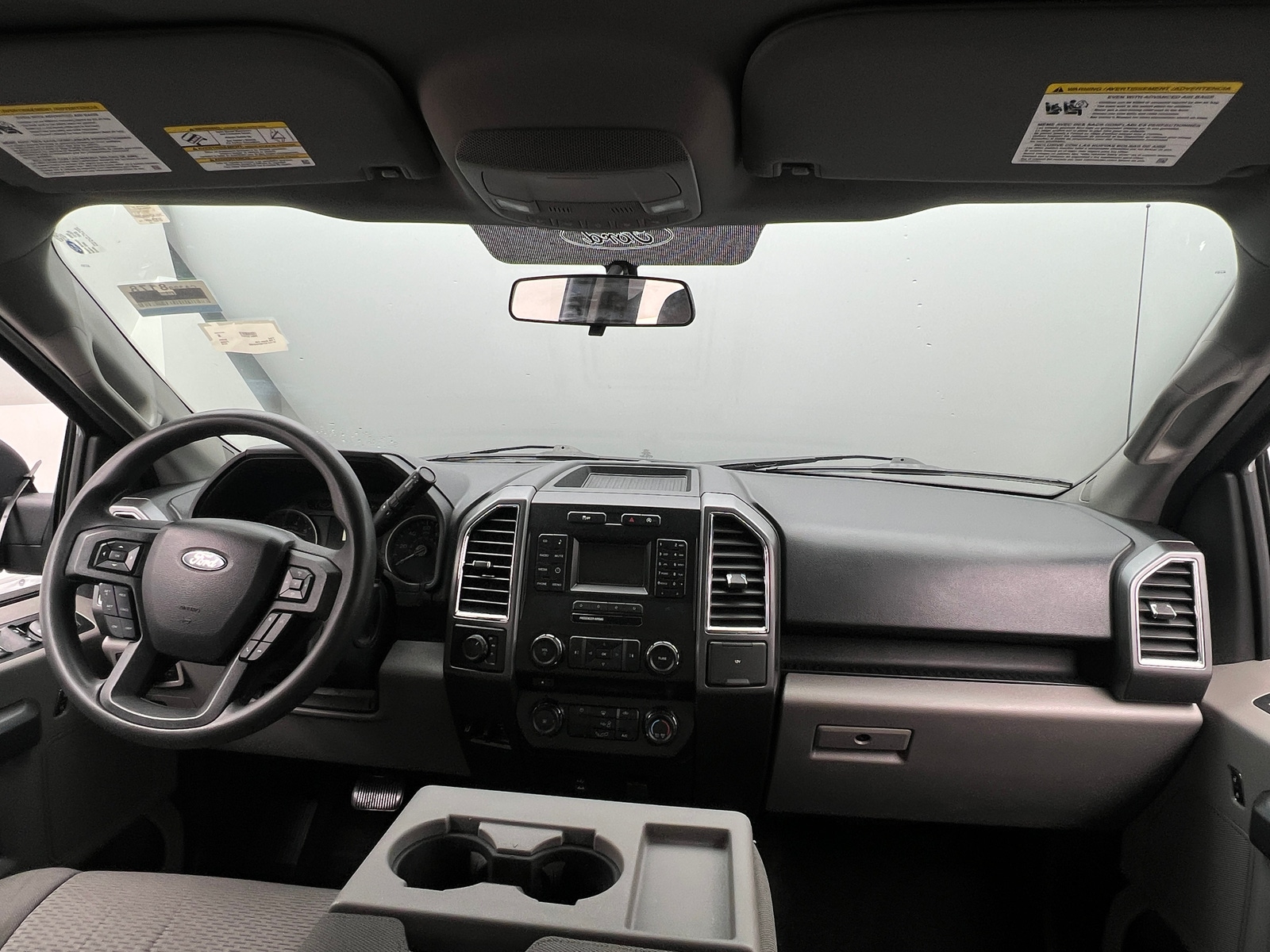 Thumbnail: 2016 Ford Econoline - 3