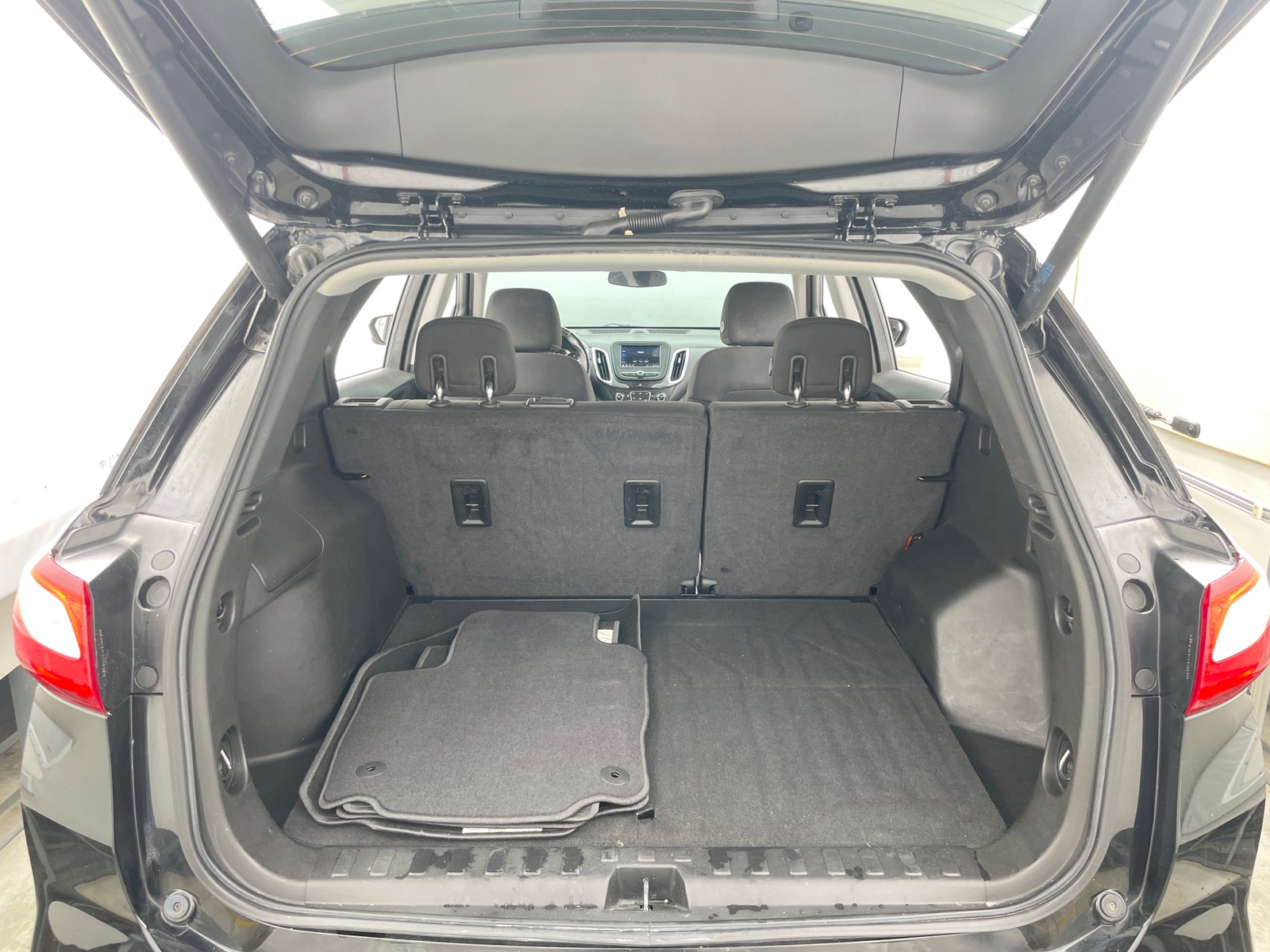 Thumbnail: 2020 Chevrolet Equinox - 7