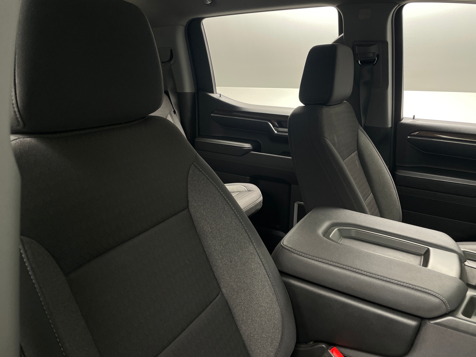 Thumbnail: 2024 Chevrolet Silverado 1500 - 2