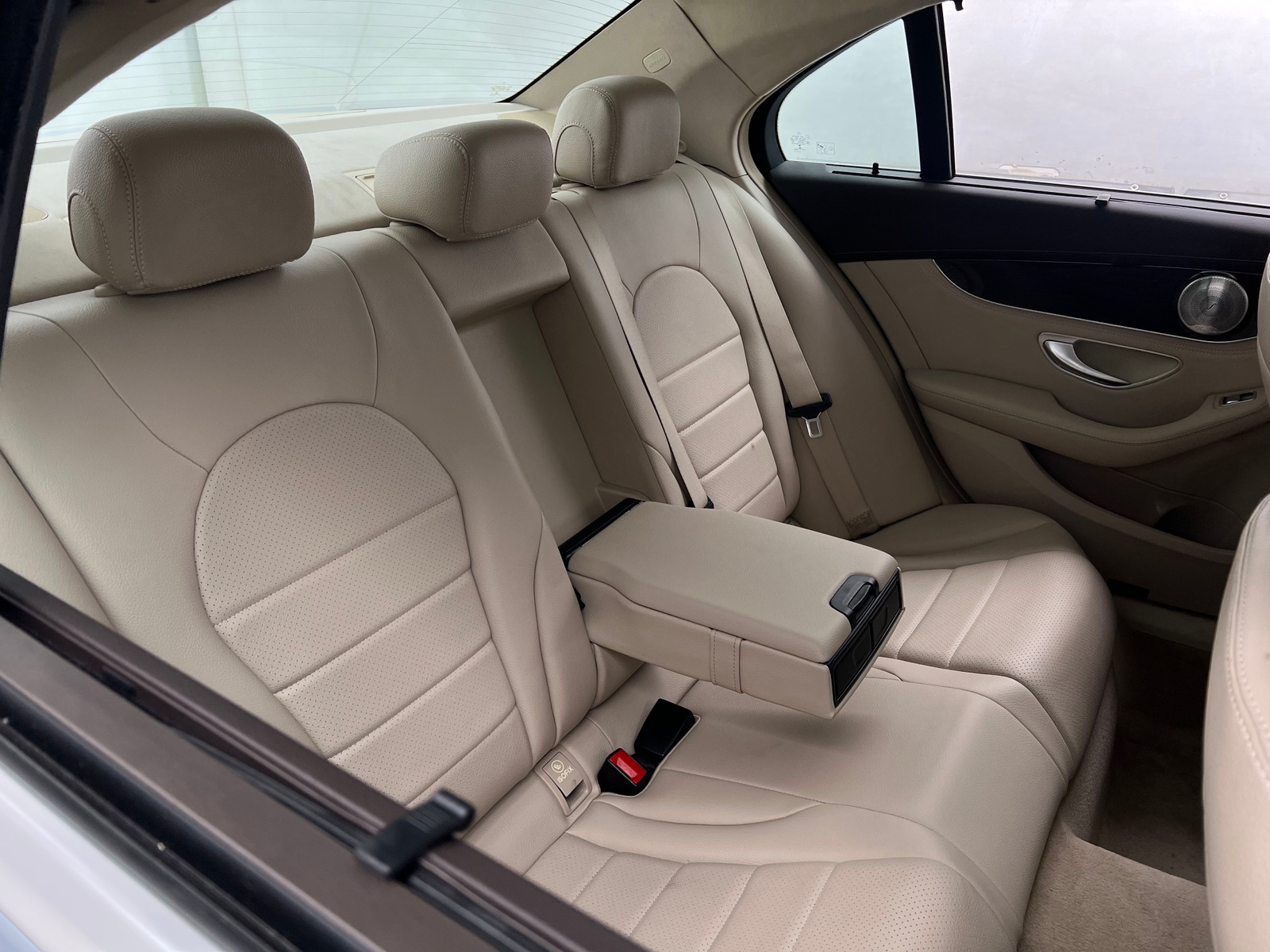 Thumbnail: 2015 Mercedes-Benz C-Class - 5