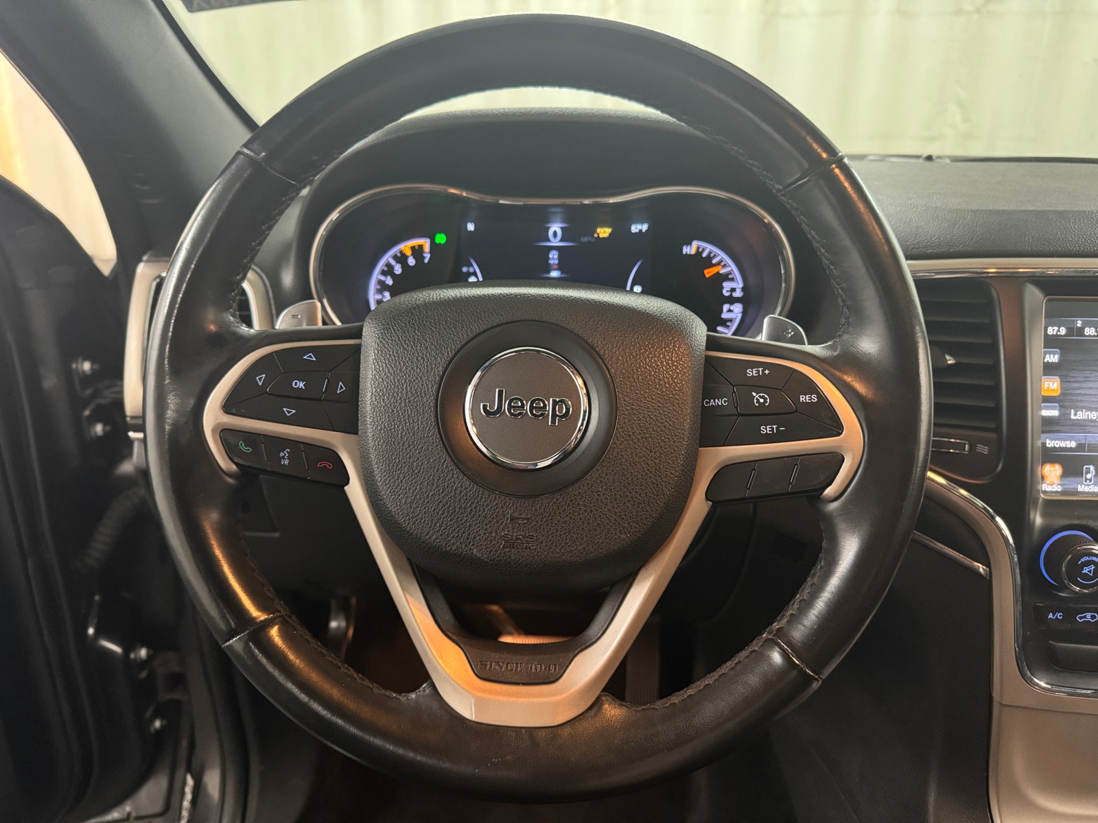 Thumbnail: 2014 Jeep Grand Cherokee - 4