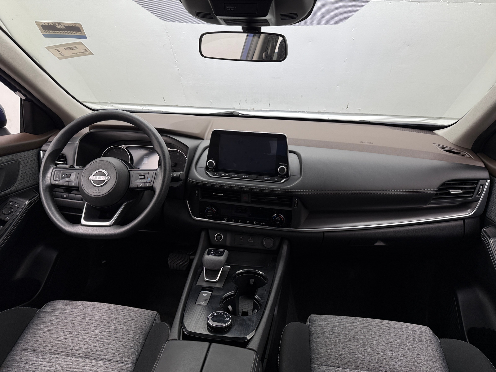 Thumbnail: 2023 Nissan Rogue - 3