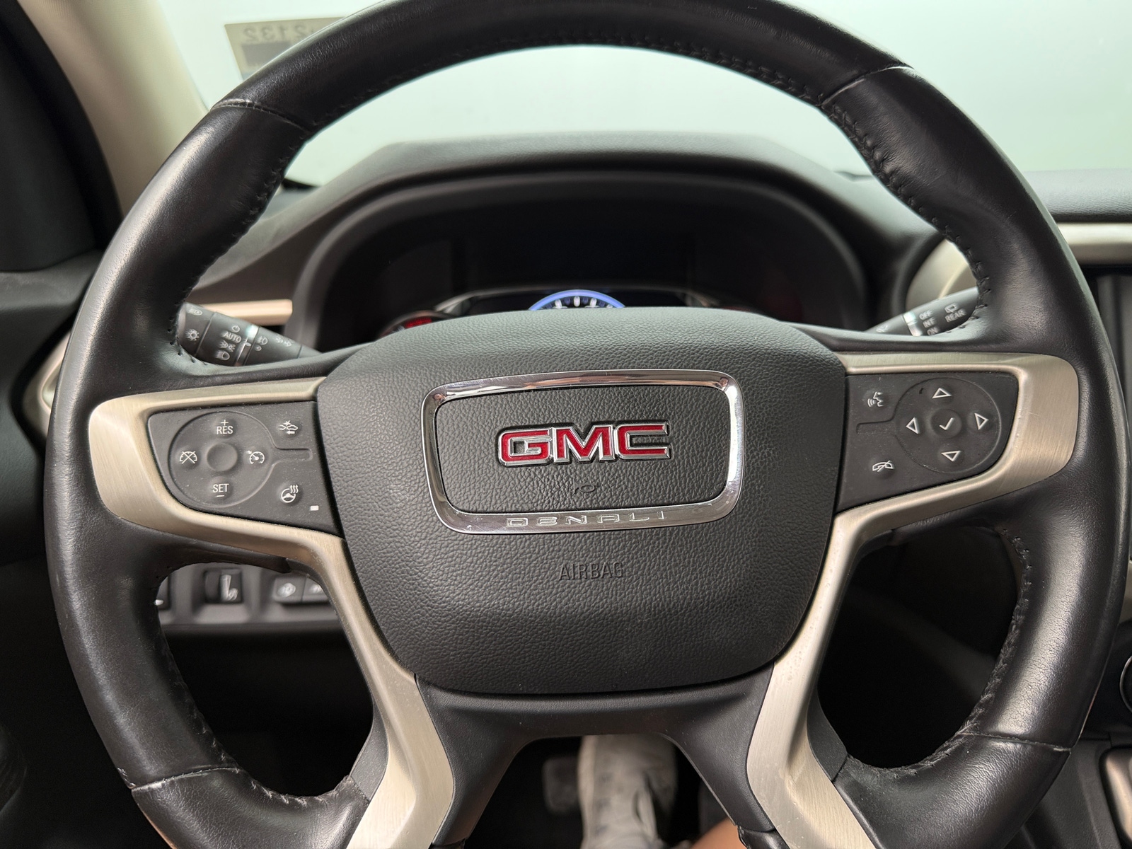 Thumbnail: 2021 GMC Acadia - 4