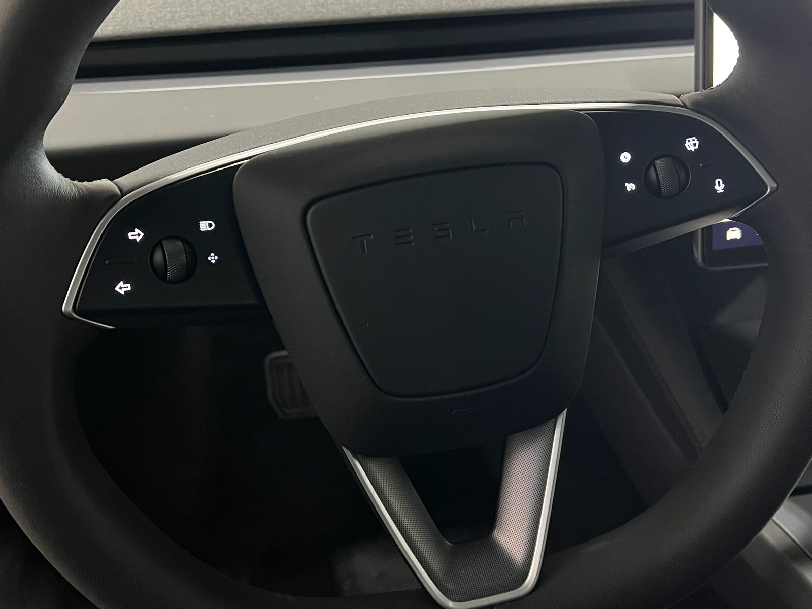 Thumbnail: 2024 Tesla Model 3 - 3