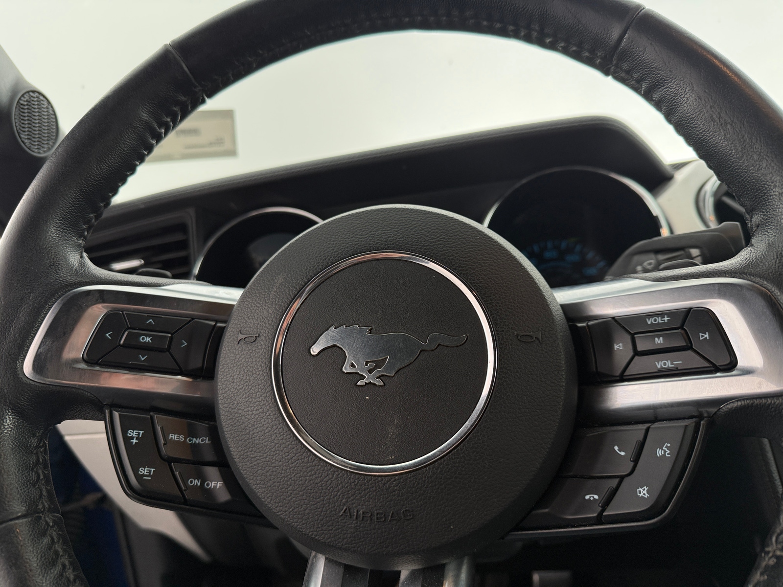 Thumbnail: 2017 Ford Mustang - 4