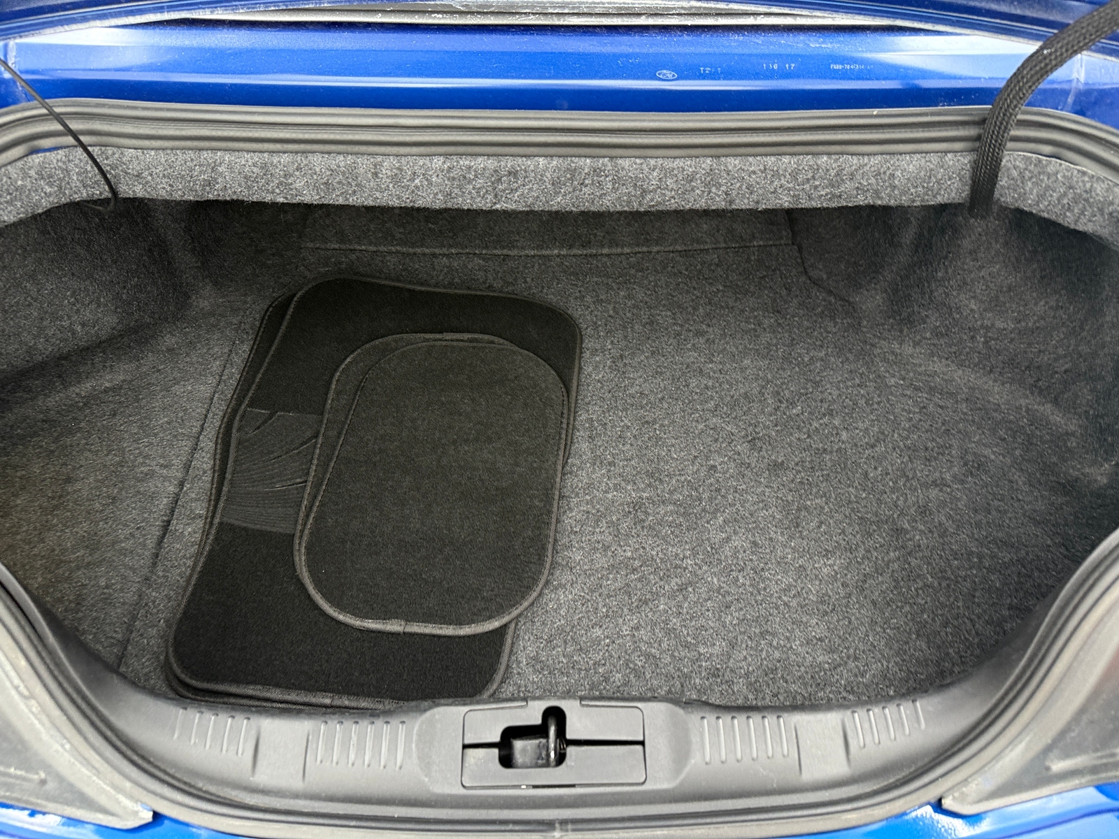 Thumbnail: 2017 Ford Mustang - 6