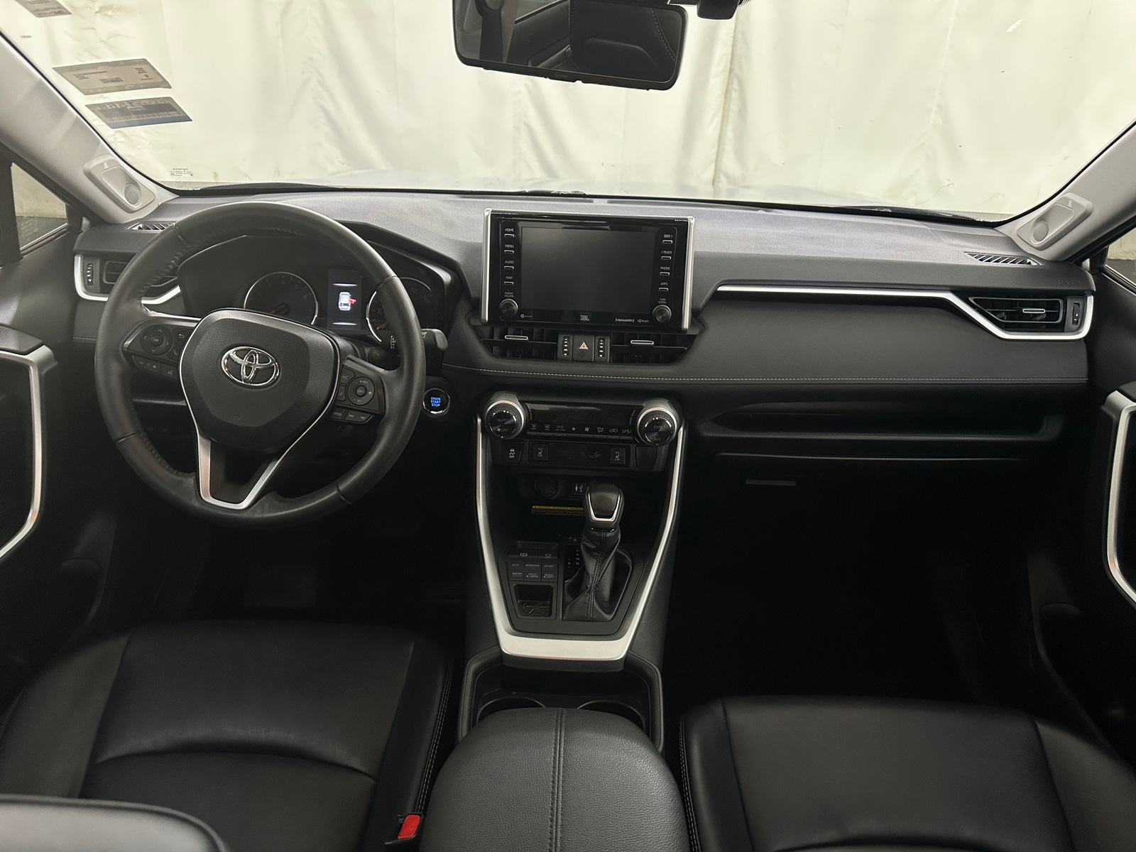 Thumbnail: 2019 Toyota RAV4 - 2