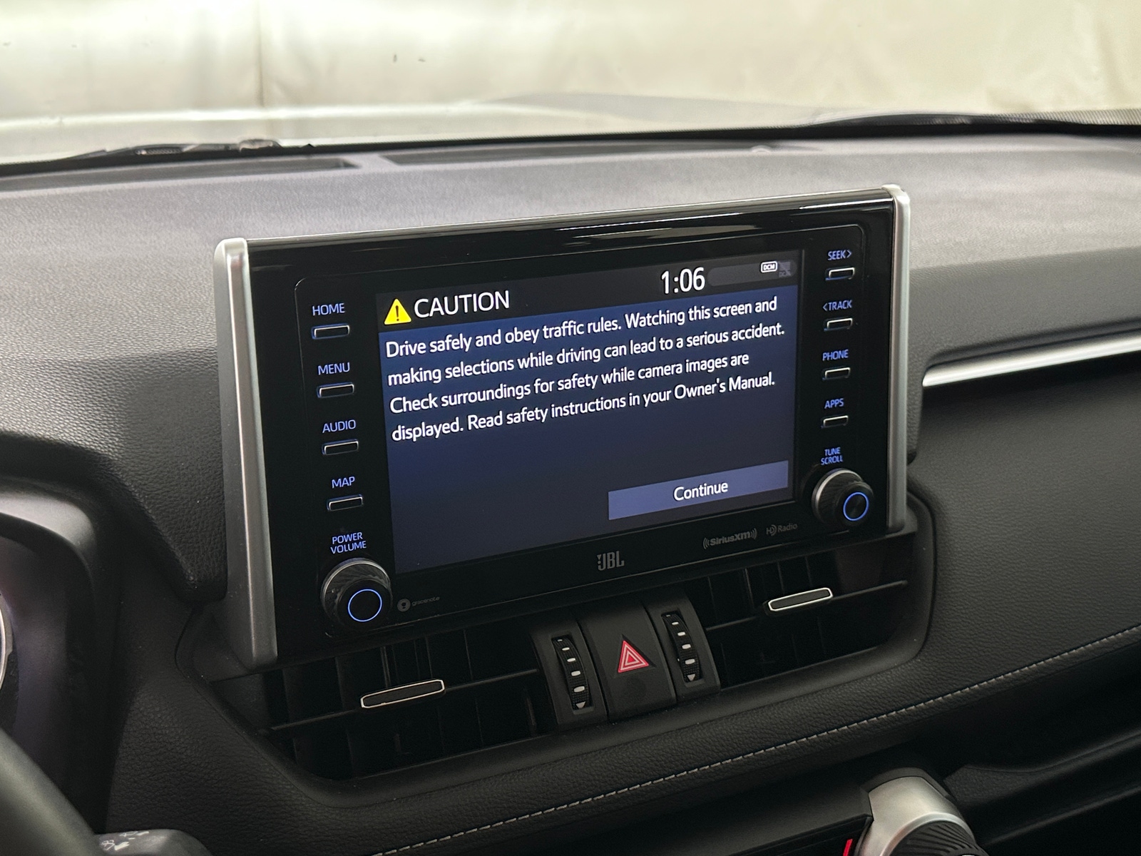 Thumbnail: 2019 Toyota RAV4 - 3