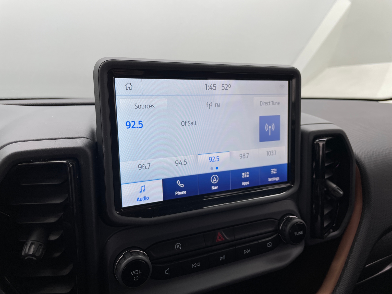 Thumbnail: 2021 Ford Bronco Sport - 3