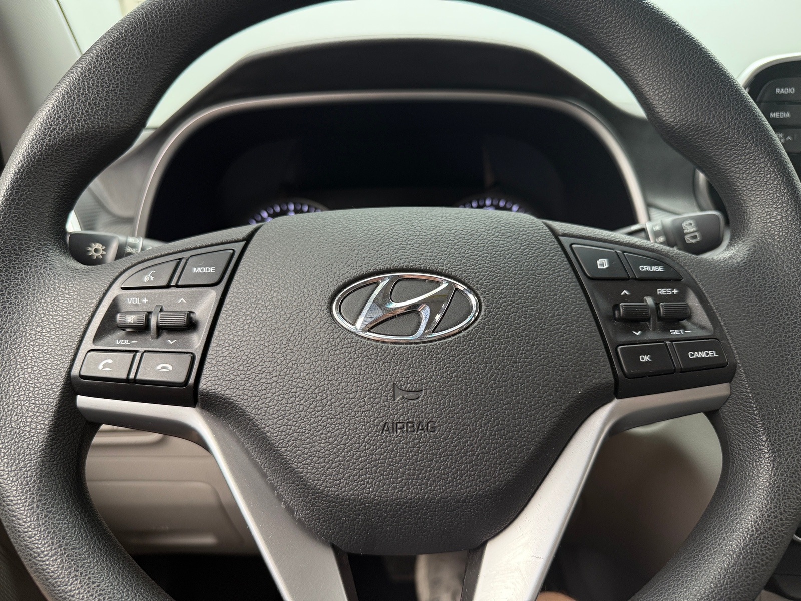Thumbnail: 2020 Hyundai Tucson - 5