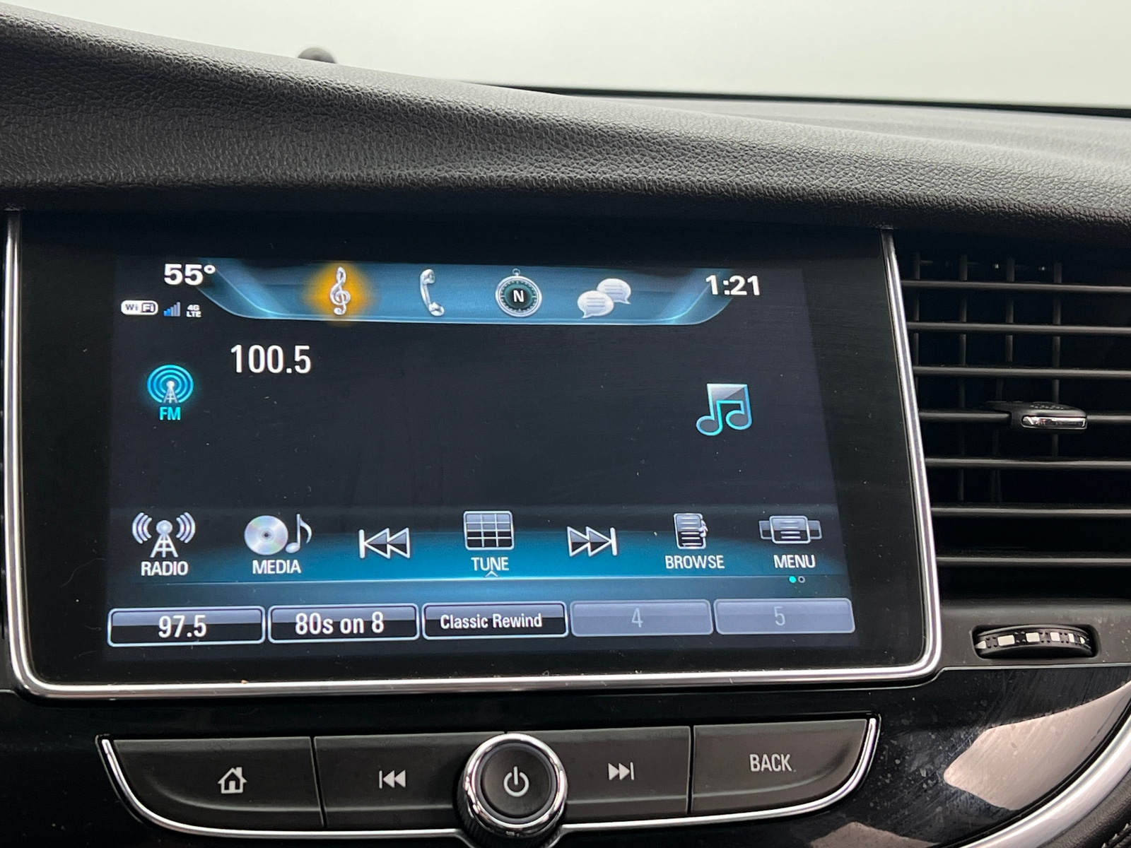 Thumbnail: 2021 Buick Encore - 3