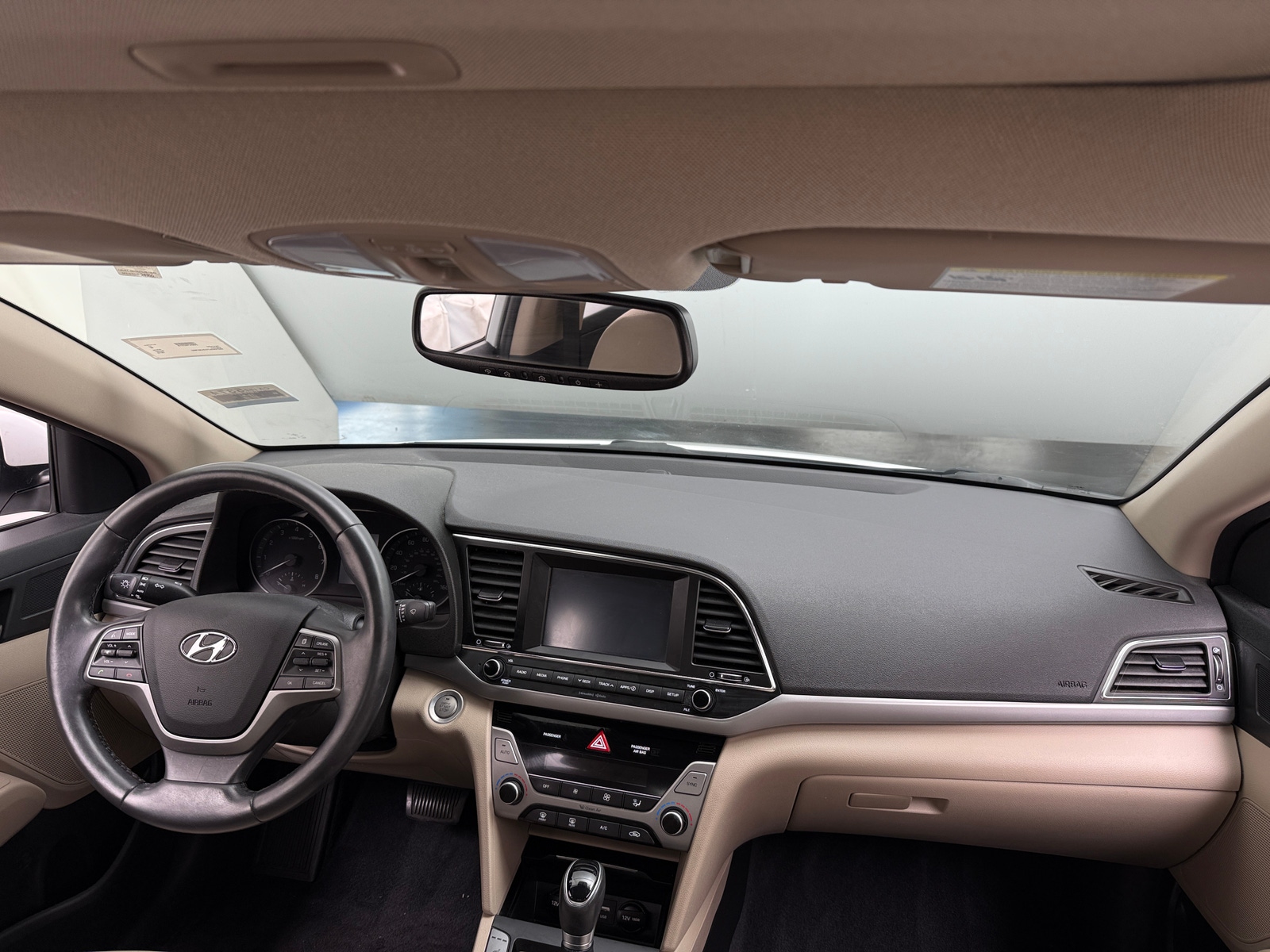 Thumbnail: 2018 Hyundai Elantra - 3