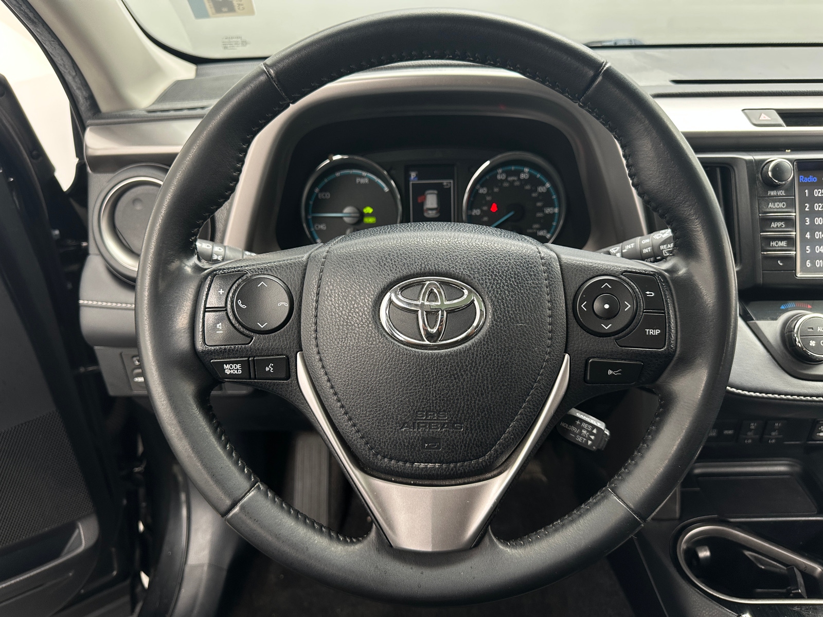 Thumbnail: 2018 Toyota RAV4 - 4