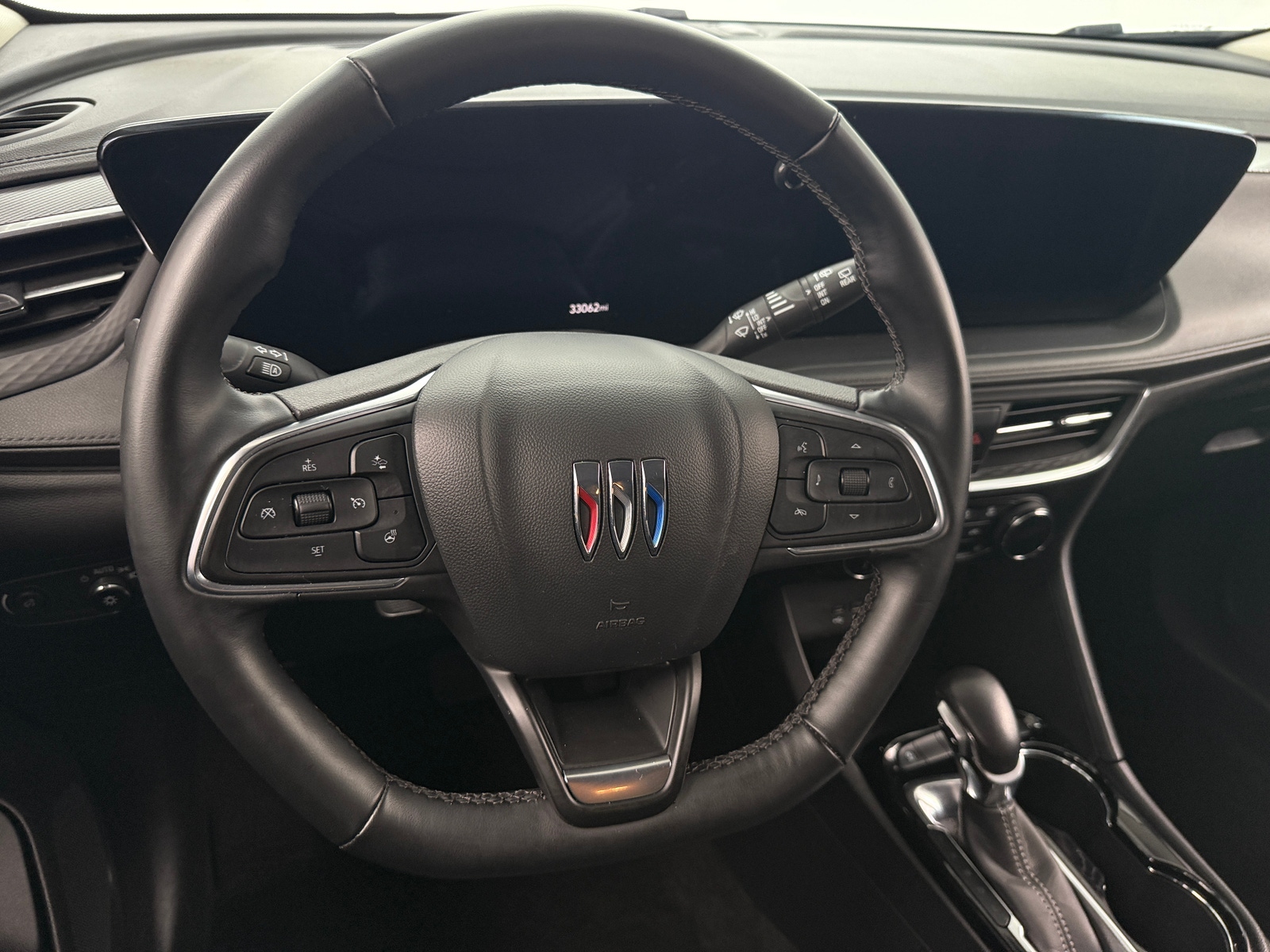 Thumbnail: 2024 Buick Encore GX - 4