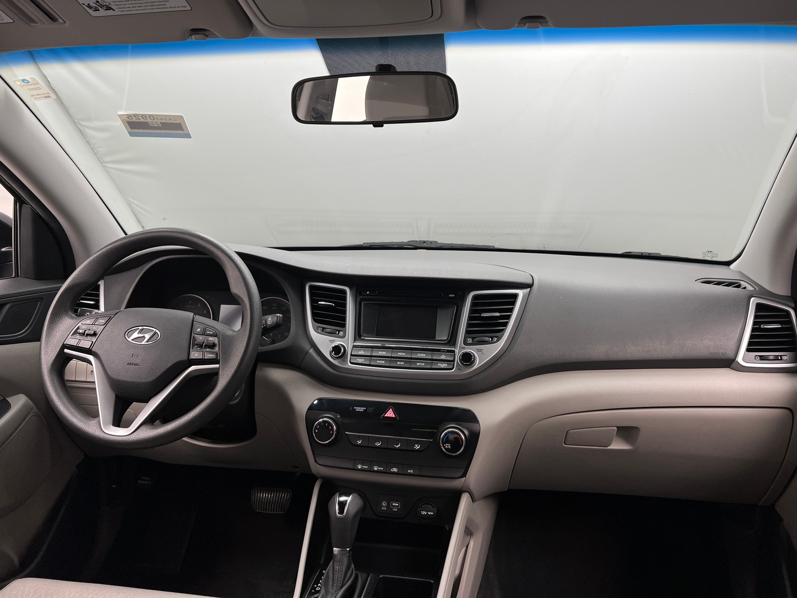 Thumbnail: 2017 Hyundai Tucson - 3