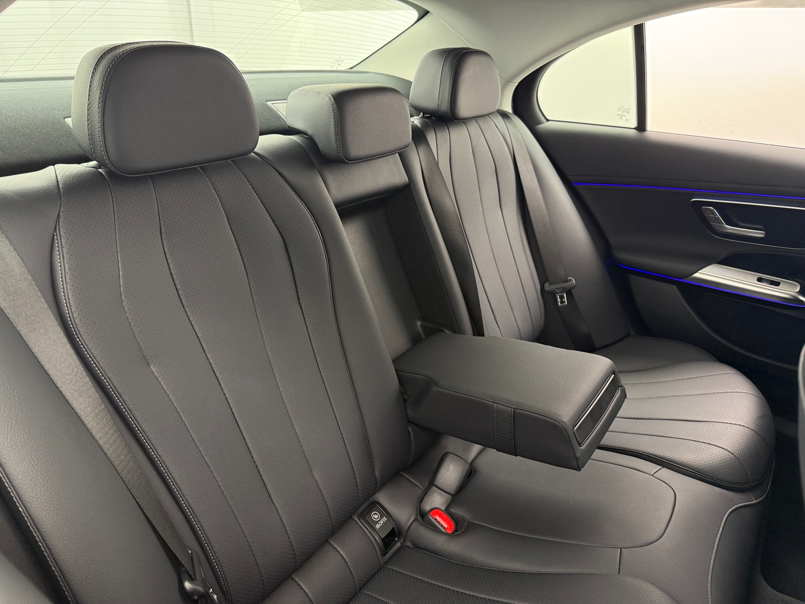 Thumbnail: 2025 Mercedes-Benz E-Class - 5