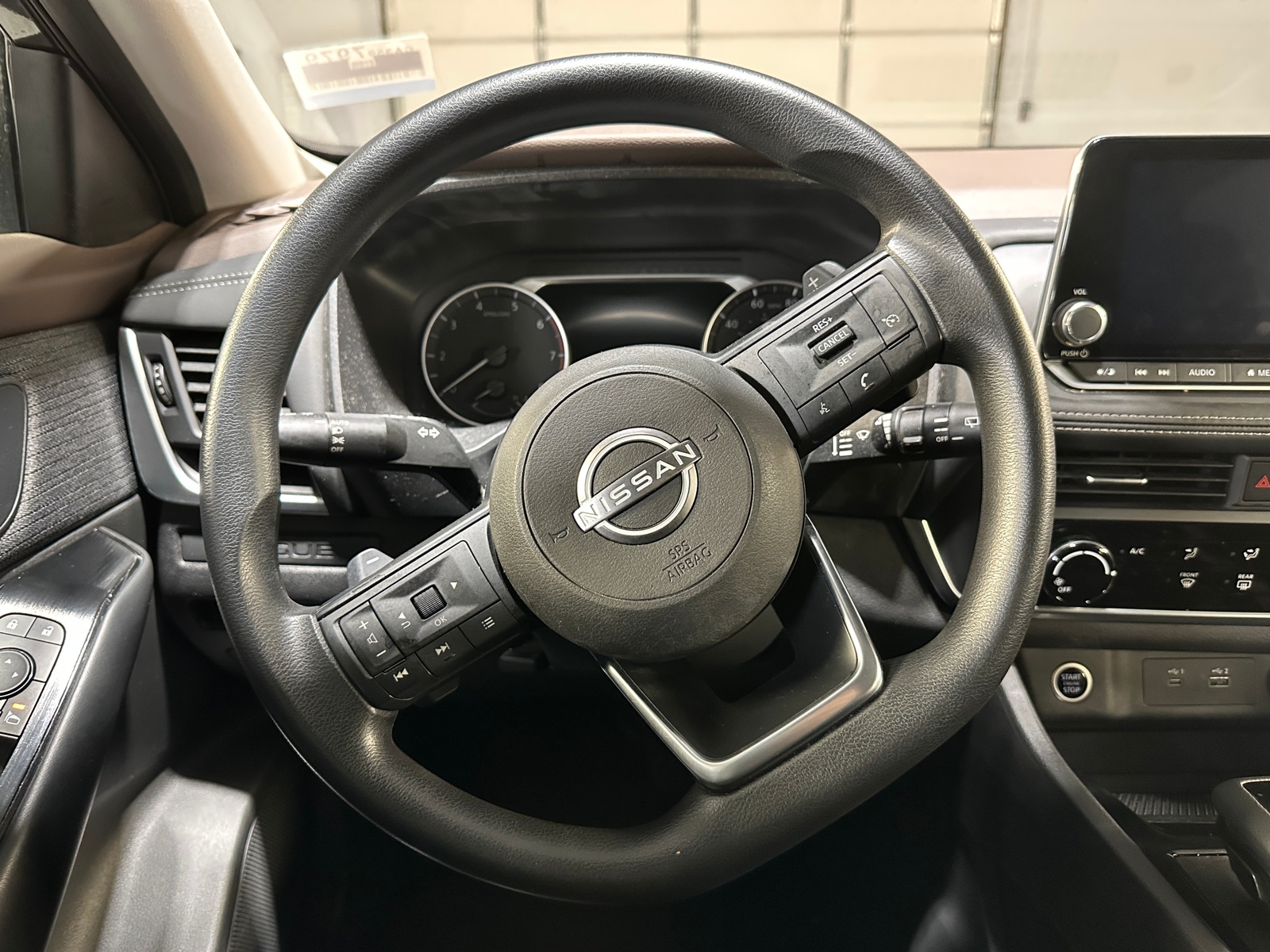 Thumbnail: 2023 Nissan Rogue - 5