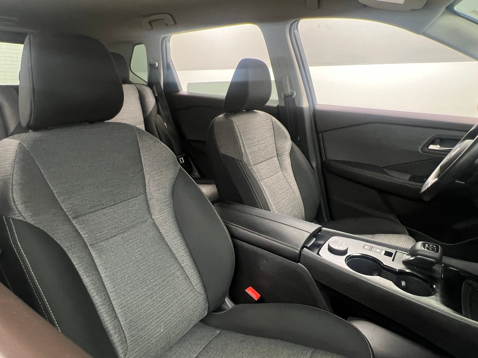Thumbnail: 2022 Nissan Rogue - 2