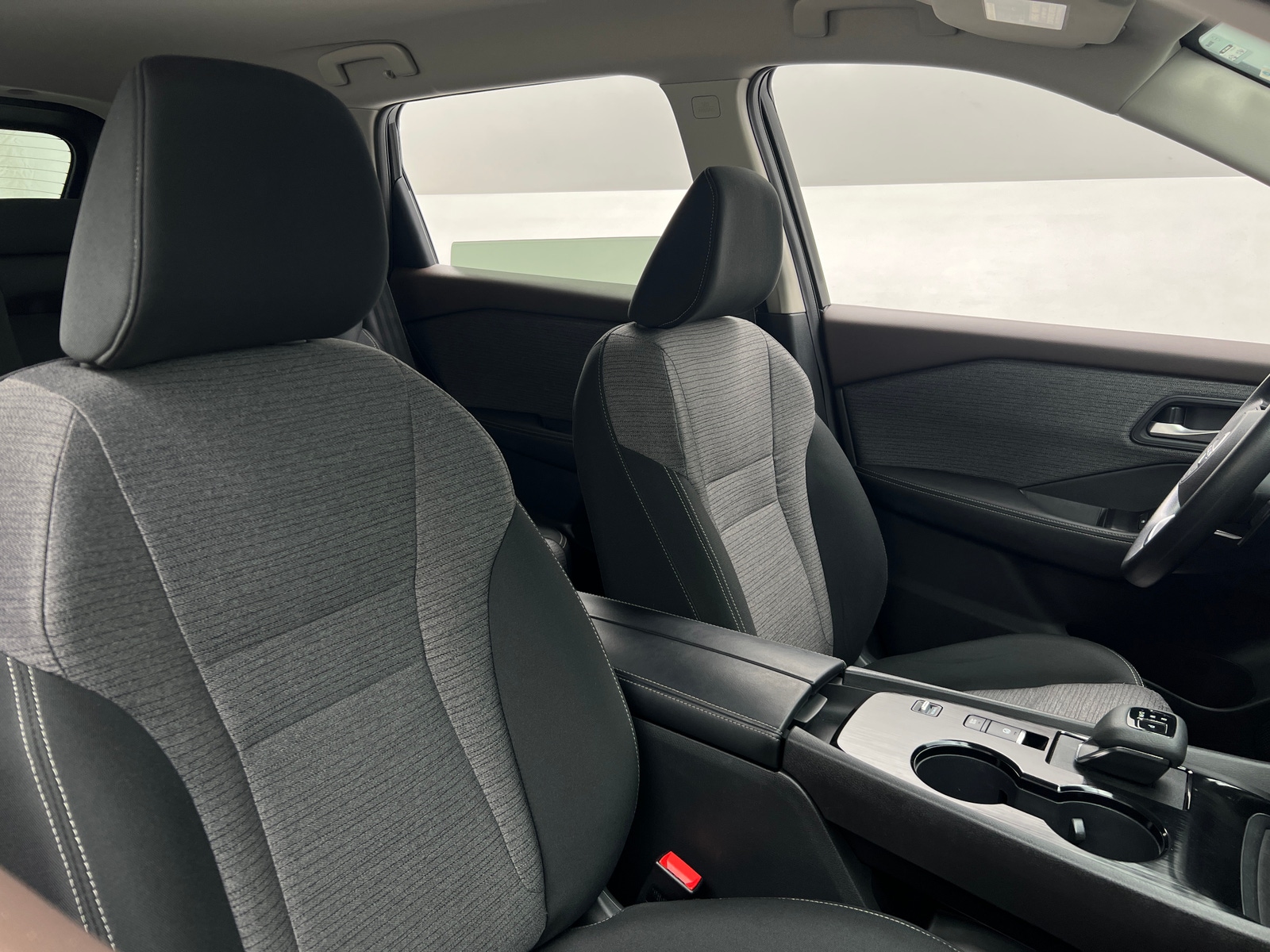 Thumbnail: 2023 Nissan Rogue - 2