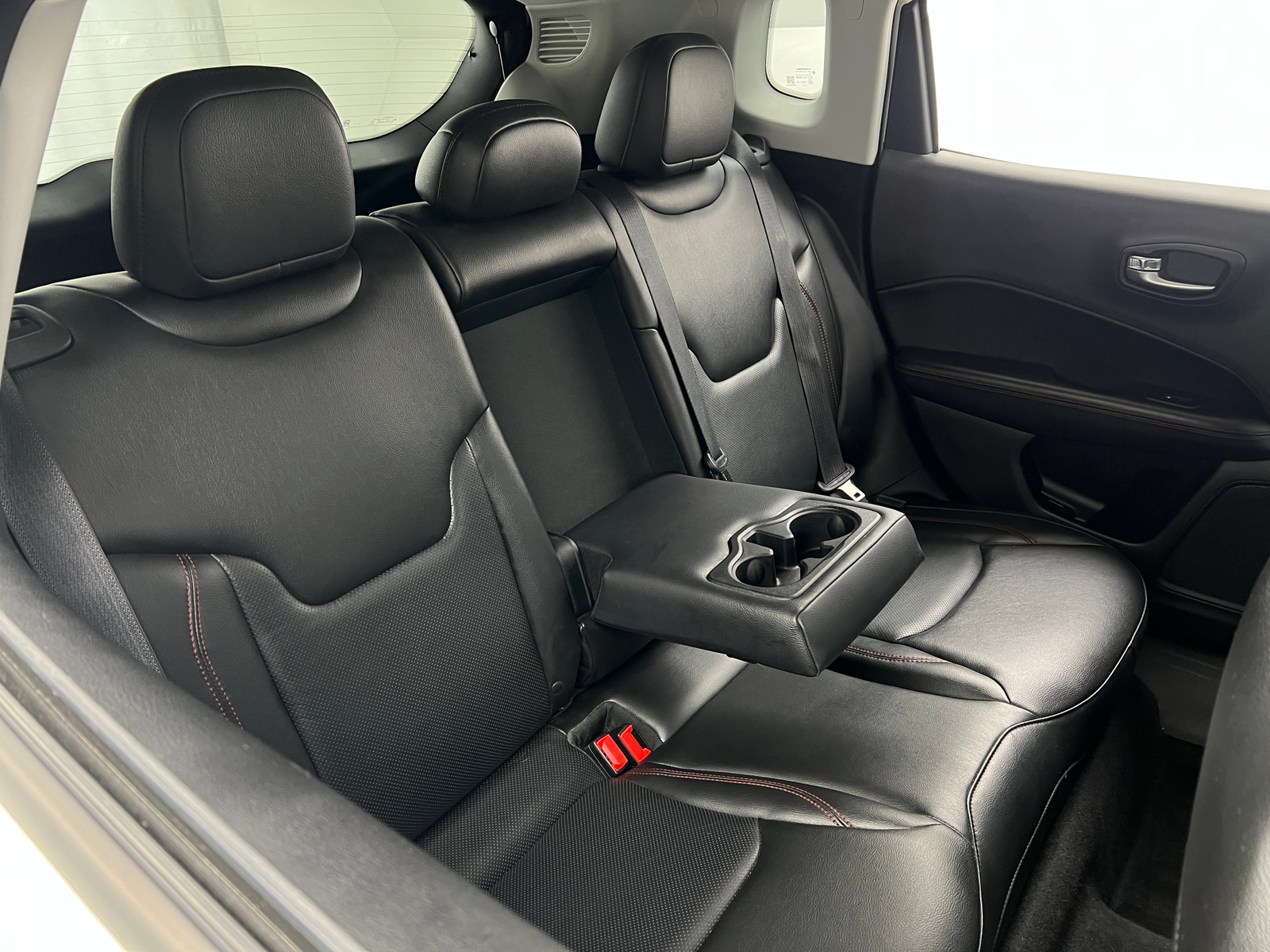 Thumbnail: 2018 Jeep Compass - 6