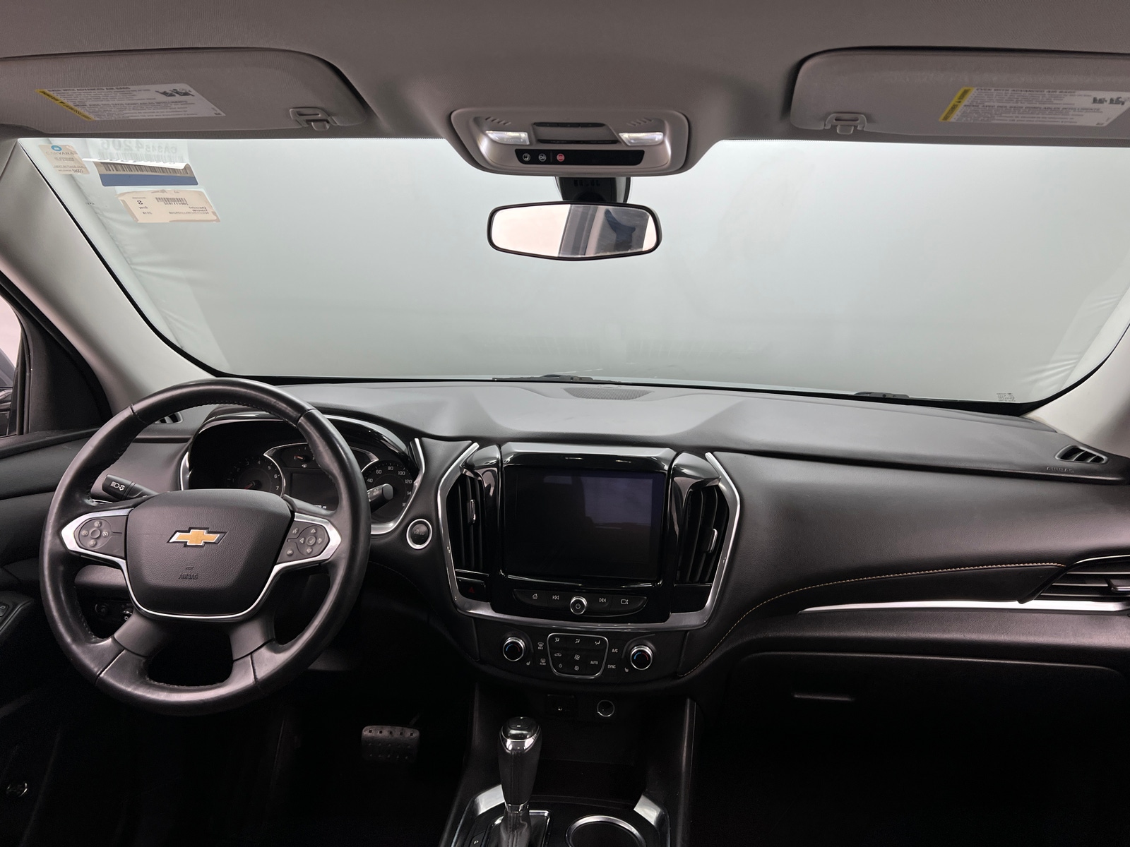 Thumbnail: 2018 Chevrolet Traverse - 3