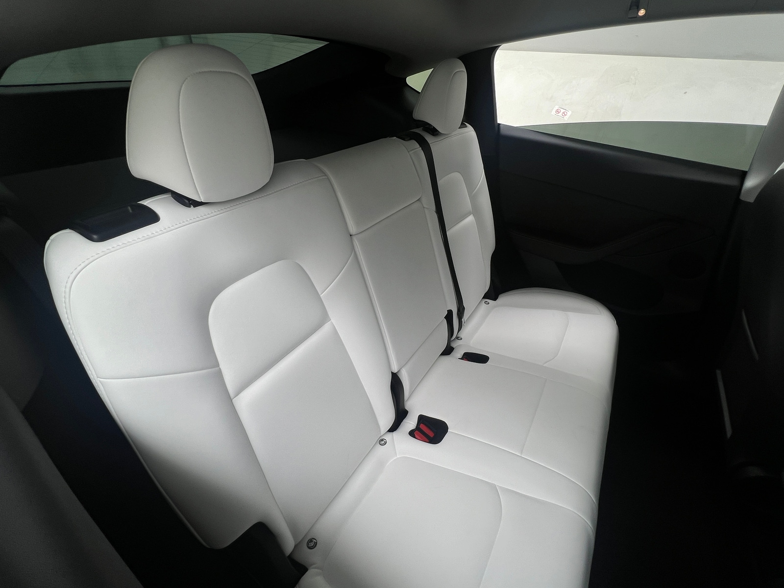 Thumbnail: 2023 Tesla Model Y - 4