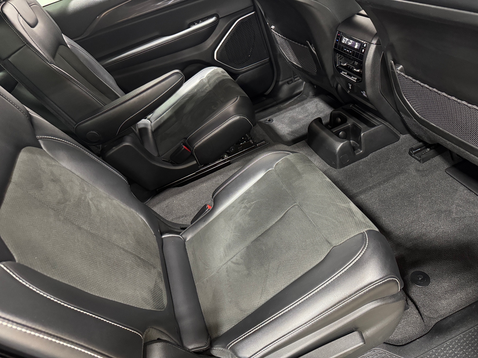 Thumbnail: 2021 Jeep Grand Cherokee L - 5