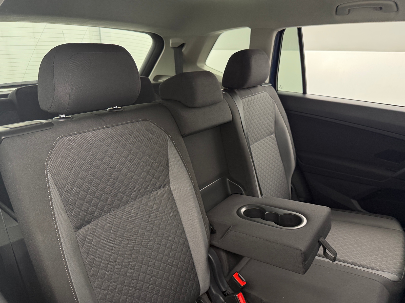 Thumbnail: 2019 Volkswagen Tiguan - 6