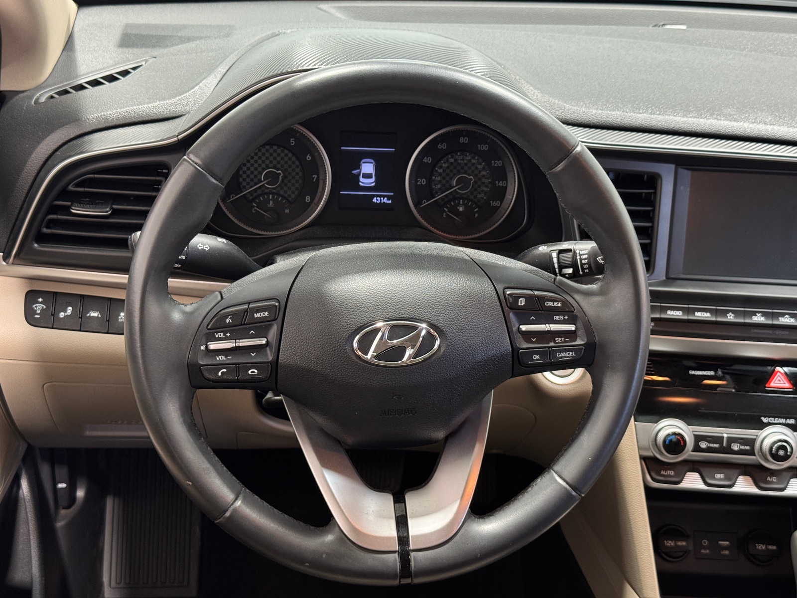 Thumbnail: 2020 Hyundai Elantra - 5