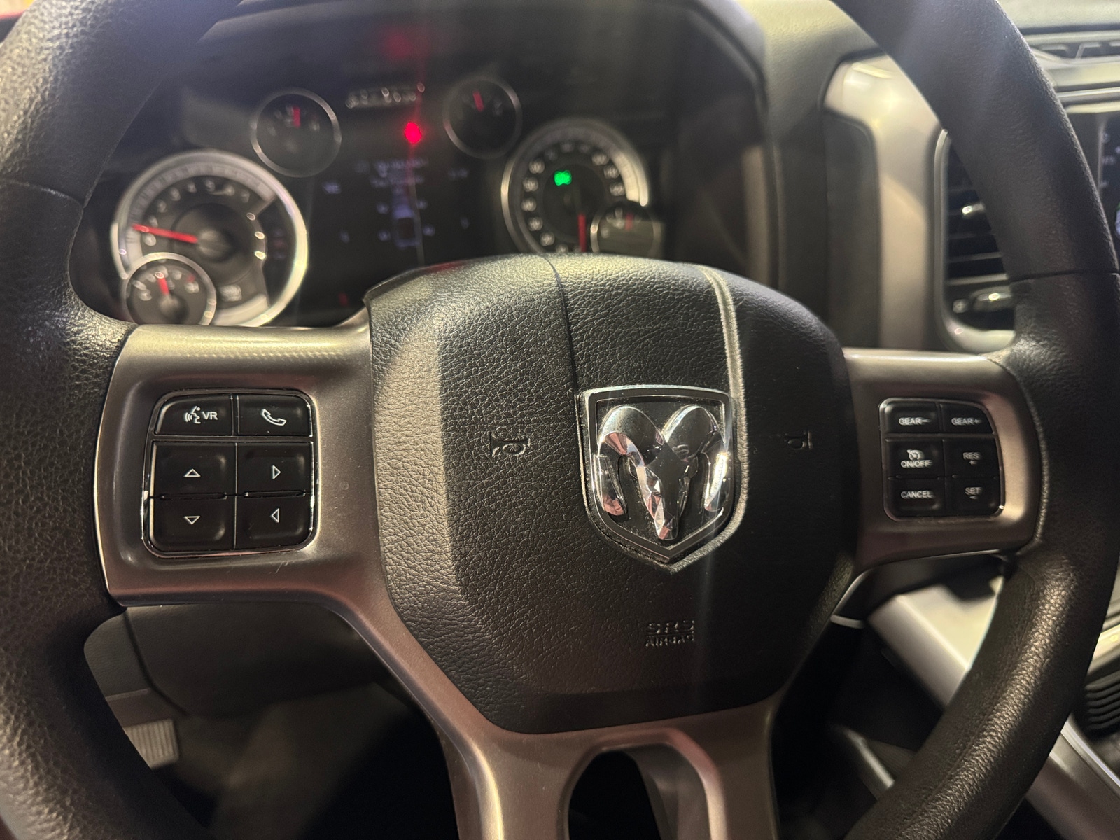 Thumbnail: 2023 RAM 1500 Classic - 5